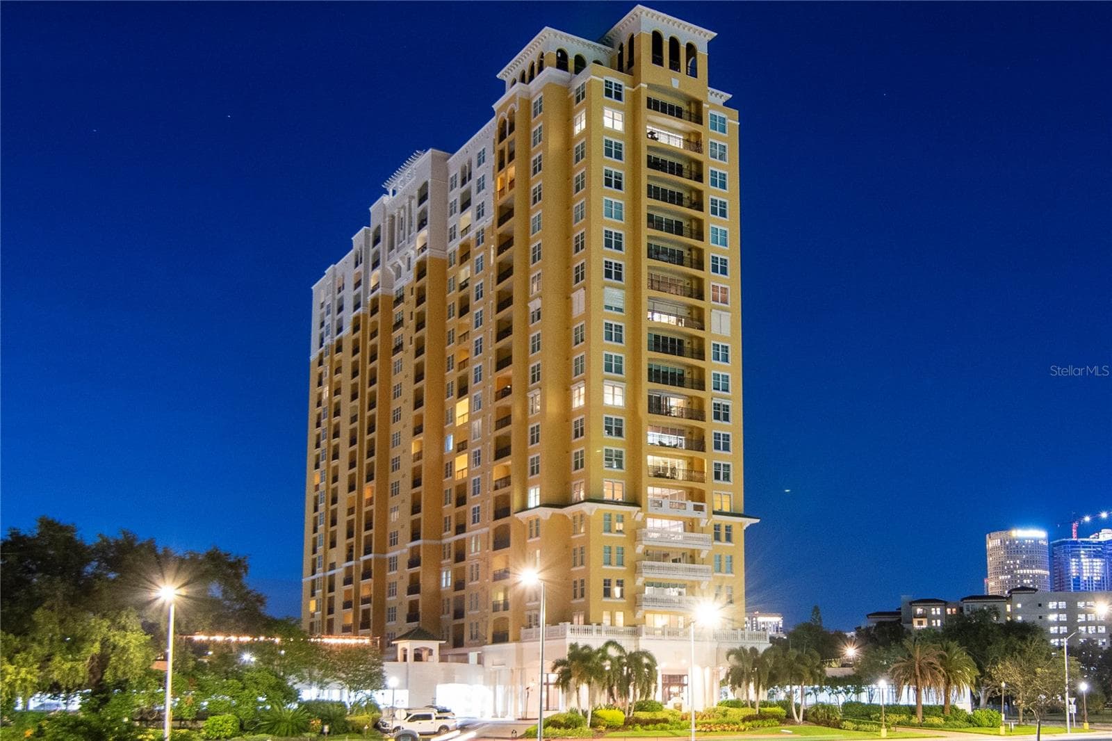 345 BAYSHORE BLVD #808