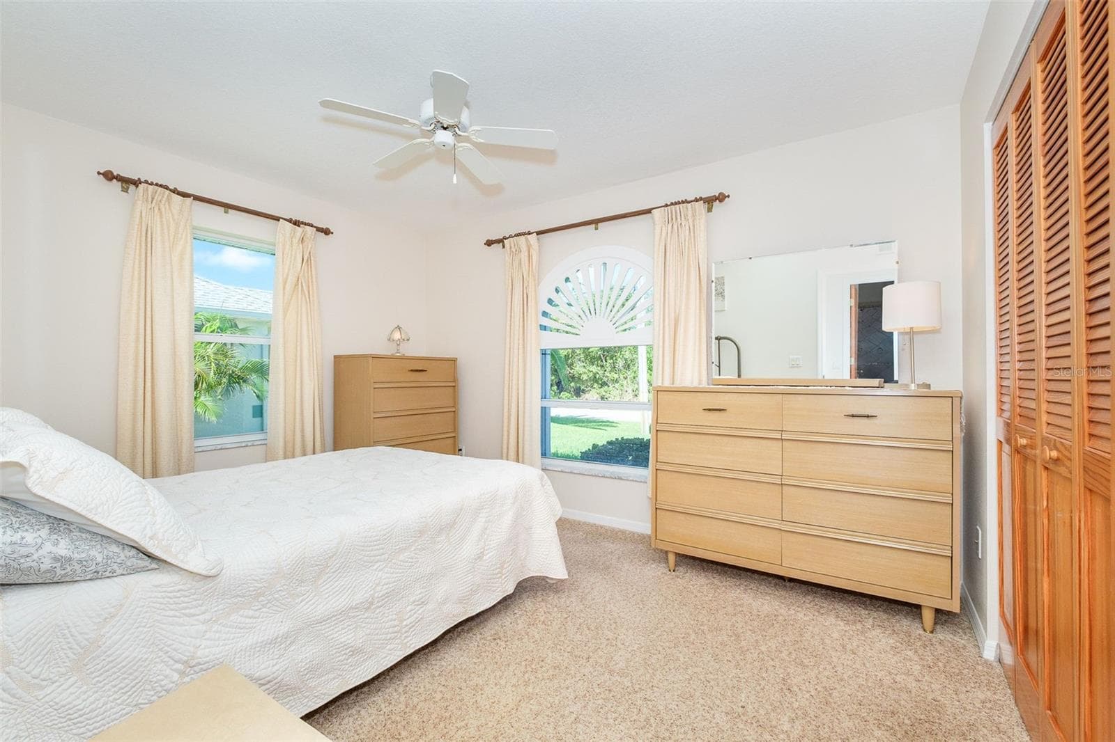 Front guest bedroom - 9296 ARRID CIR, PORT CHARLOTTE