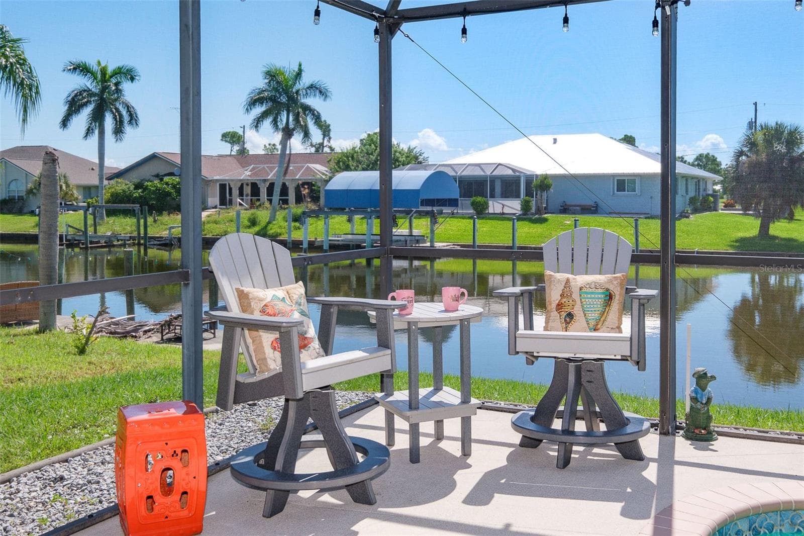 Cool beverages on a warm day! - 9296 ARRID CIR, PORT CHARLOTTE
