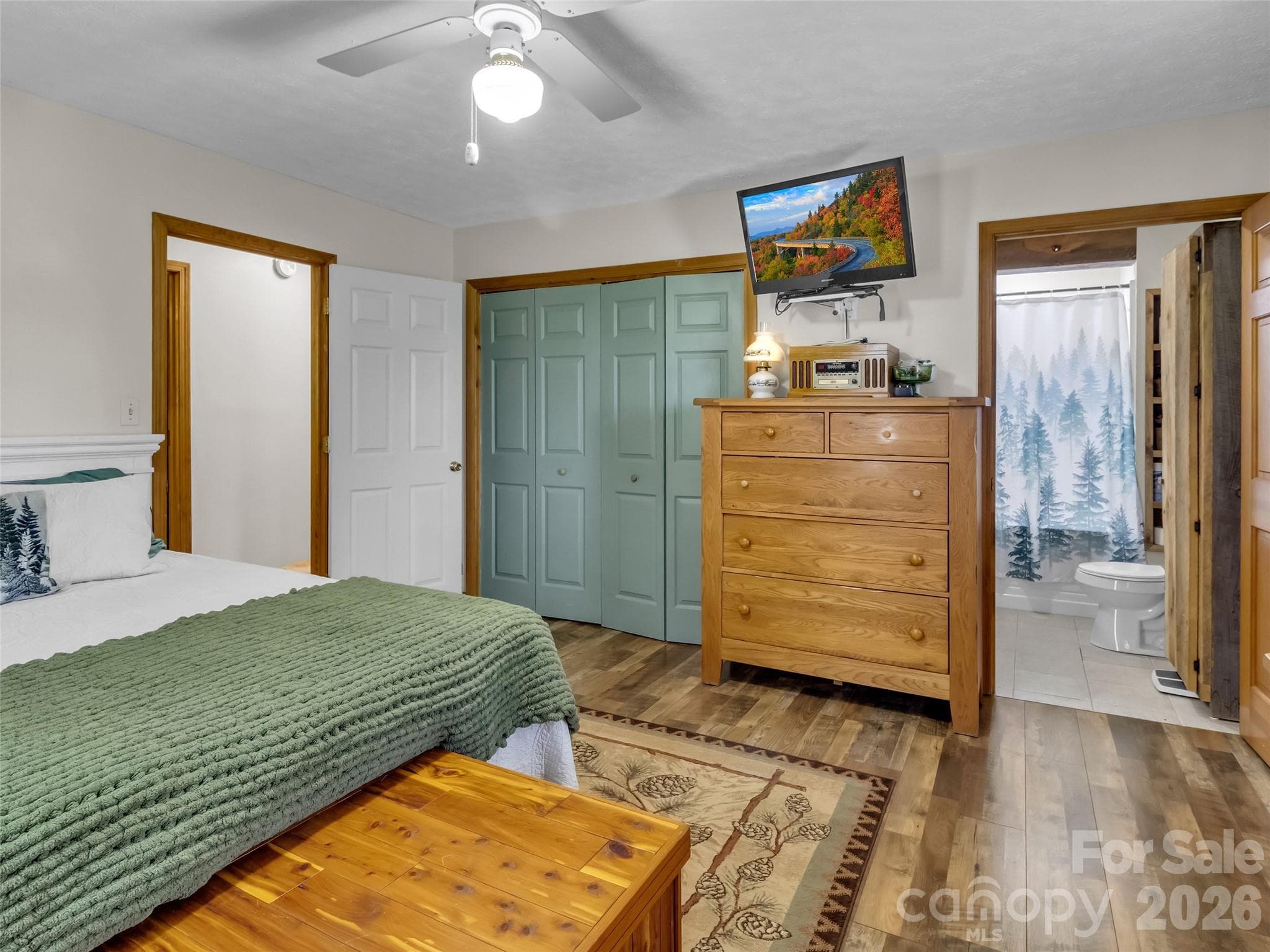 Single Family Residence at 555 Acres View Drive, Waynesville, photo 10 of 48