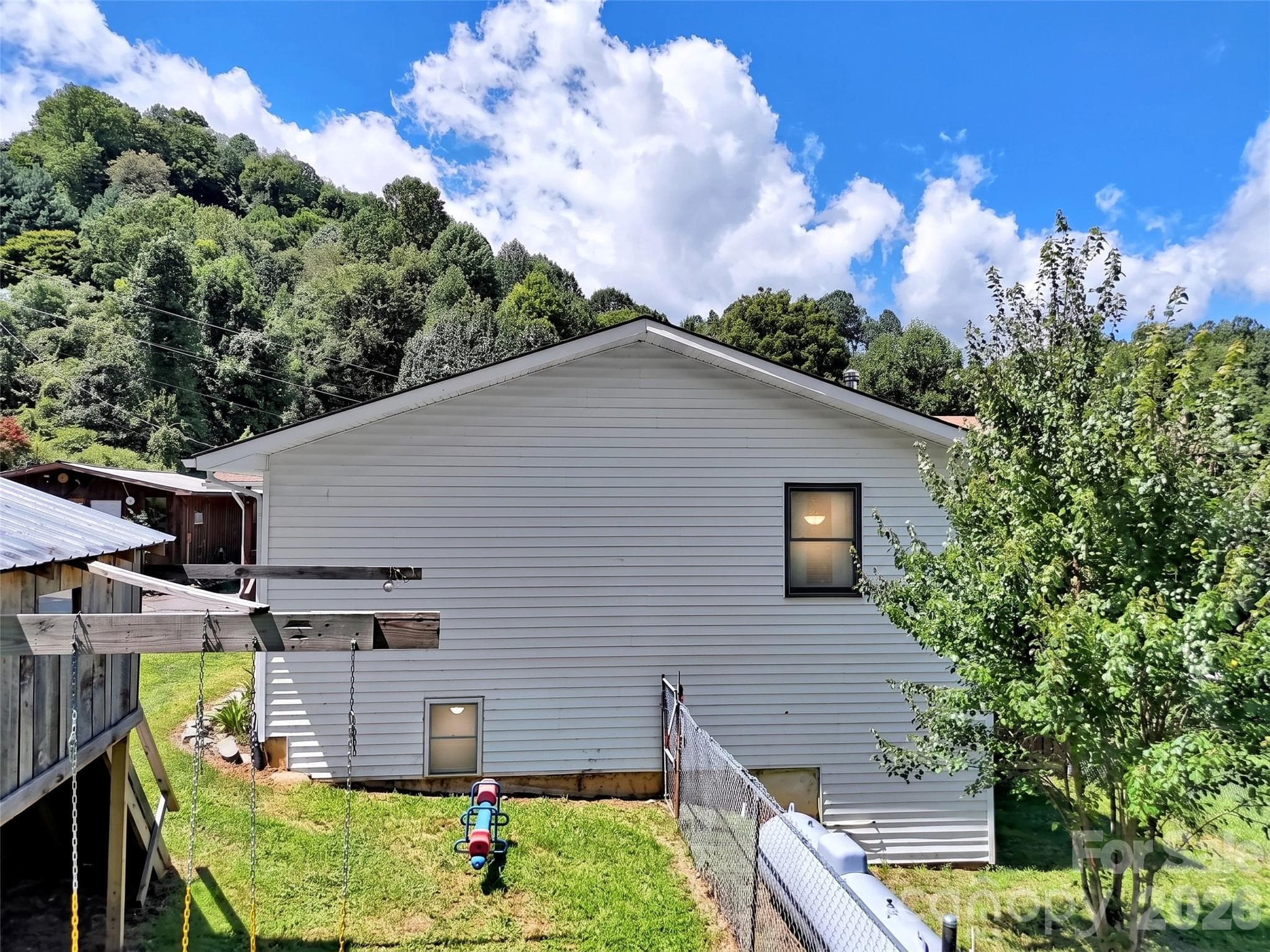 Single Family Residence at 555 Acres View Drive, Waynesville, photo 31 of 48