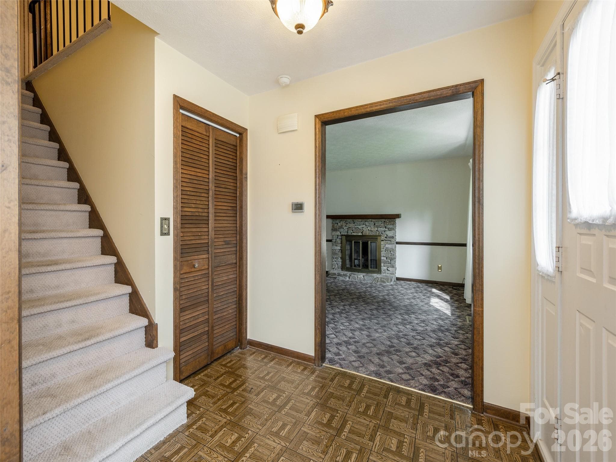 Single Family Residence at 211 Ginseng Lane, Hendersonville, photo 6 of 38