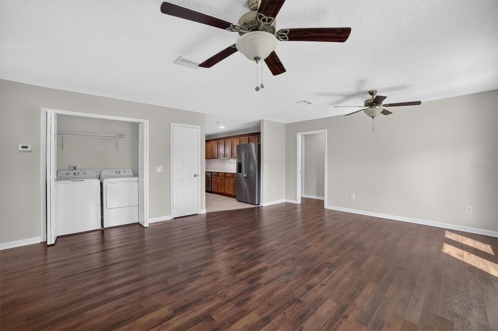 Single Family Residence at TRIANGLE PARK, LAKE CITY, photo 8 of 33