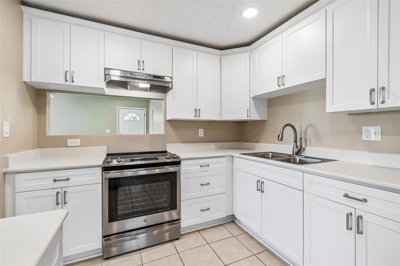 Single Family Residence at 209 GENET CT, SUN CITY CENTER, photo 11 of 31