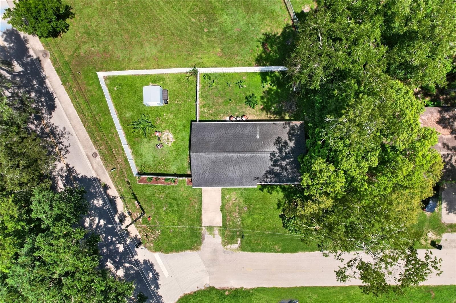 Aerial view directly over the house - 5203 SE 114TH ST, BELLEVIEW