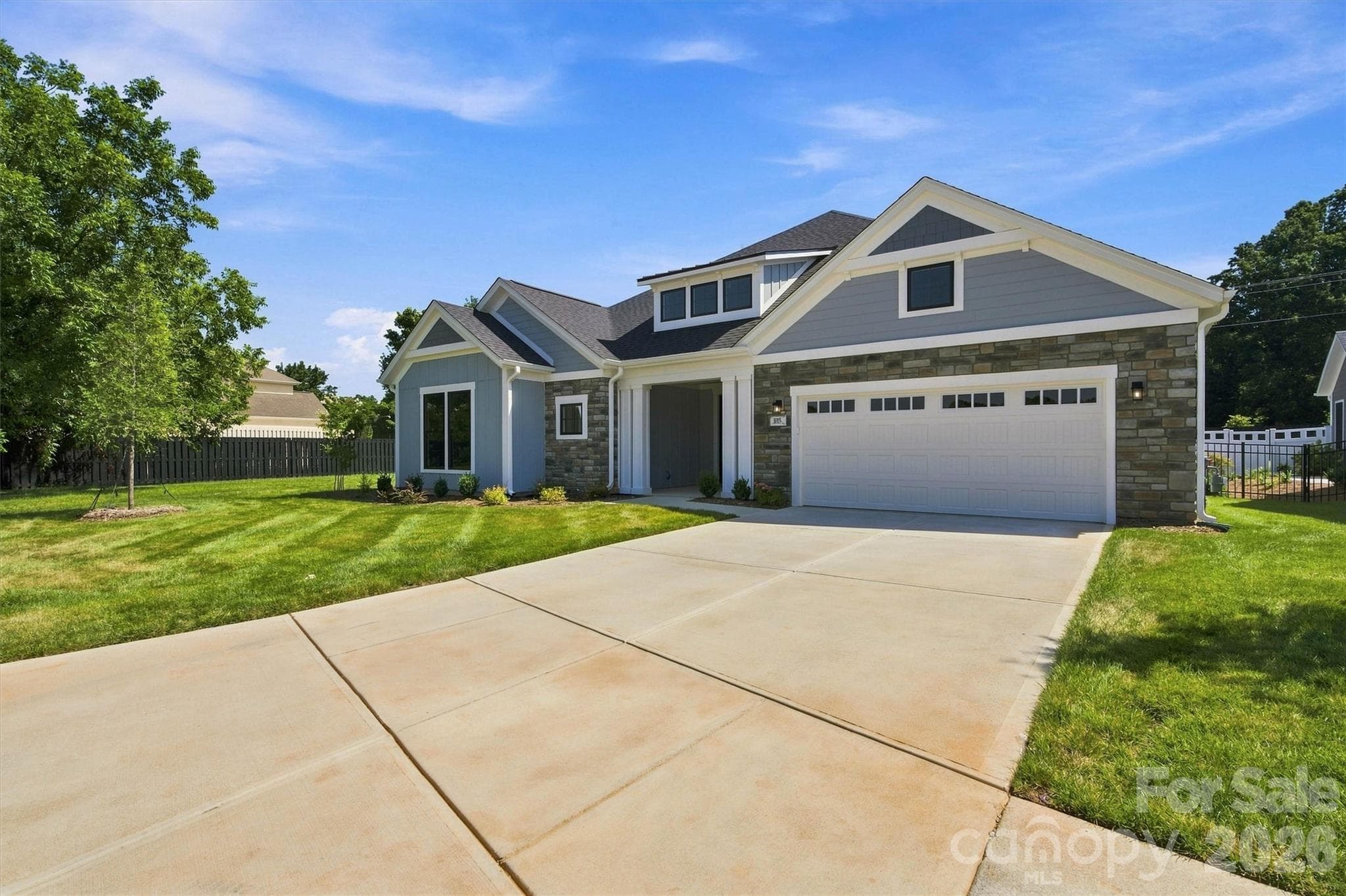 Single Family Residence at Charlotte, photo 4 of 67