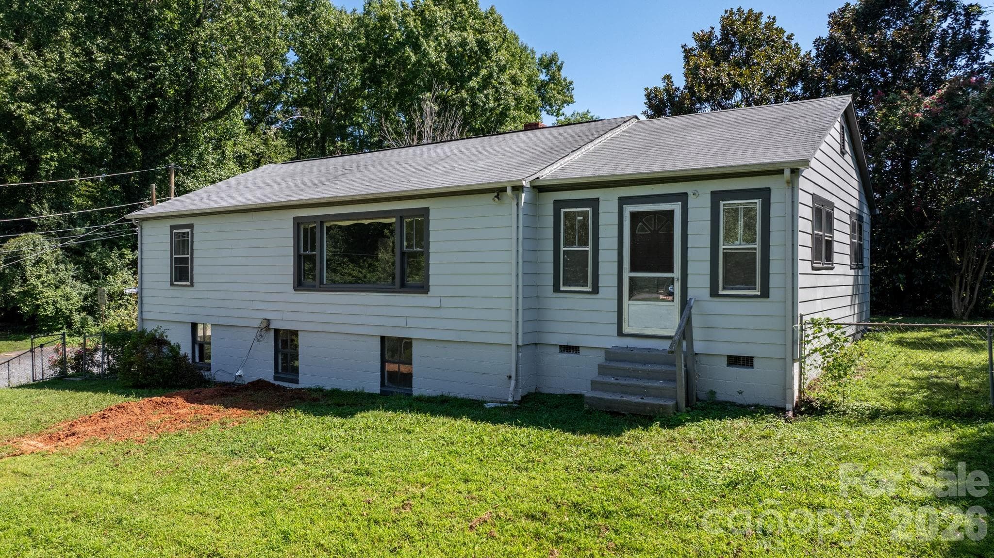 Single Family Residence at 101 Harris Drive, Morganton, photo 3 of 25