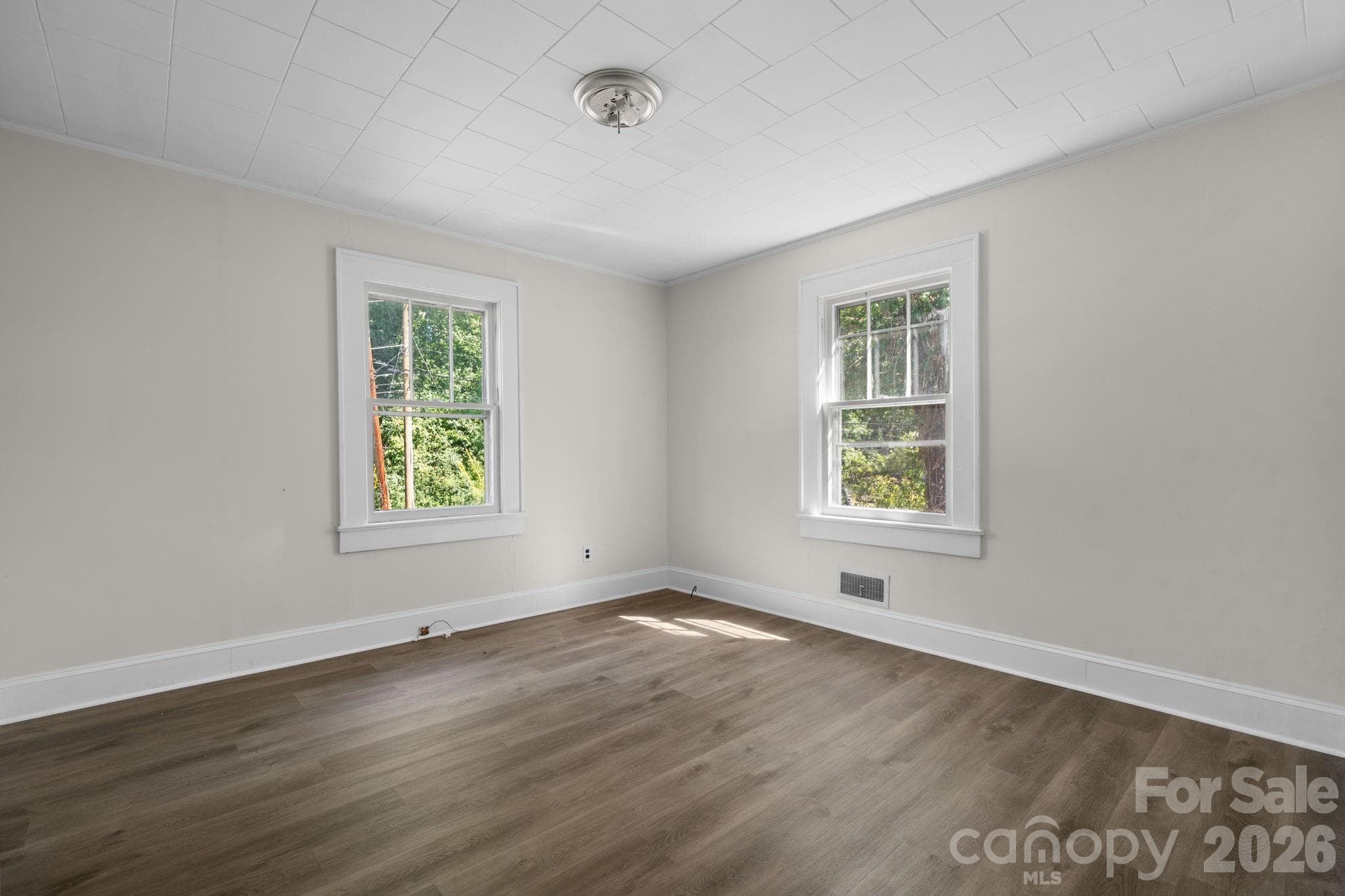 Single Family Residence at 101 Harris Drive, Morganton, photo 8 of 25