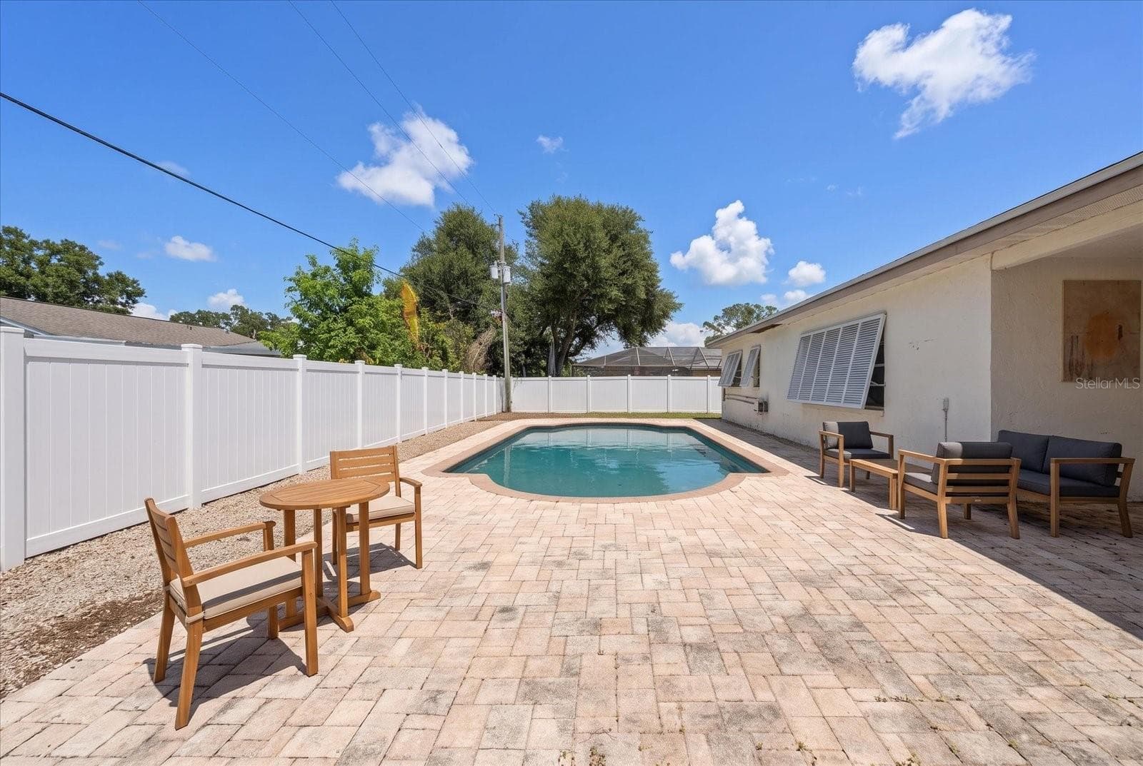 Virtually enhanced - 10928 118TH ST, SEMINOLE