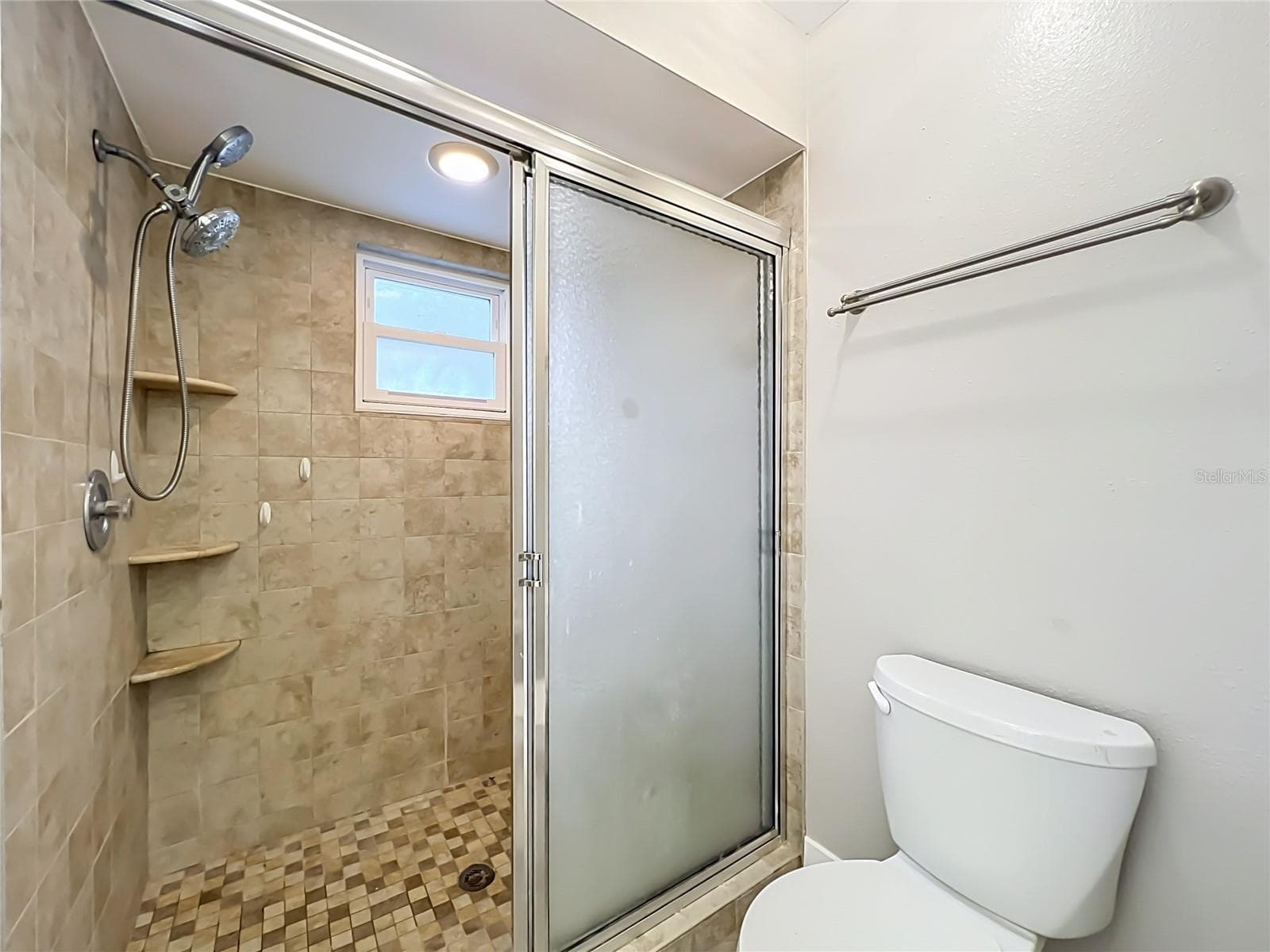 Single Family Residence at 5915 GROVELINE DR, ORLANDO, photo 34 of 71