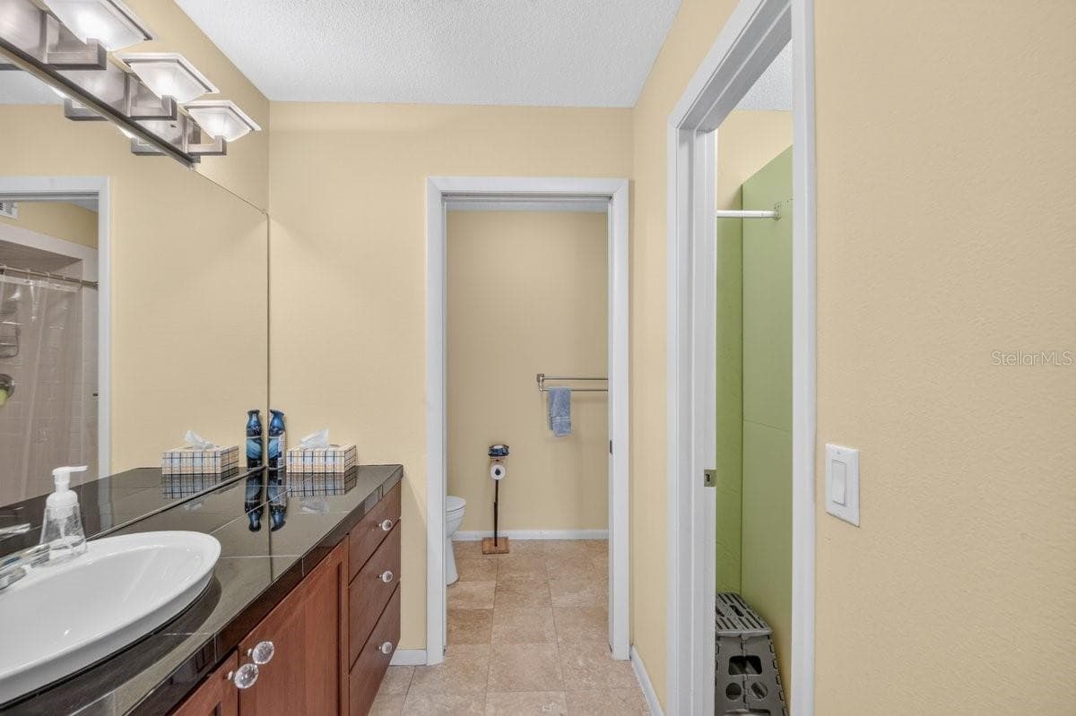 Townhouse at 11 INDIAN TRL, ORMOND BEACH, photo 38 of 60