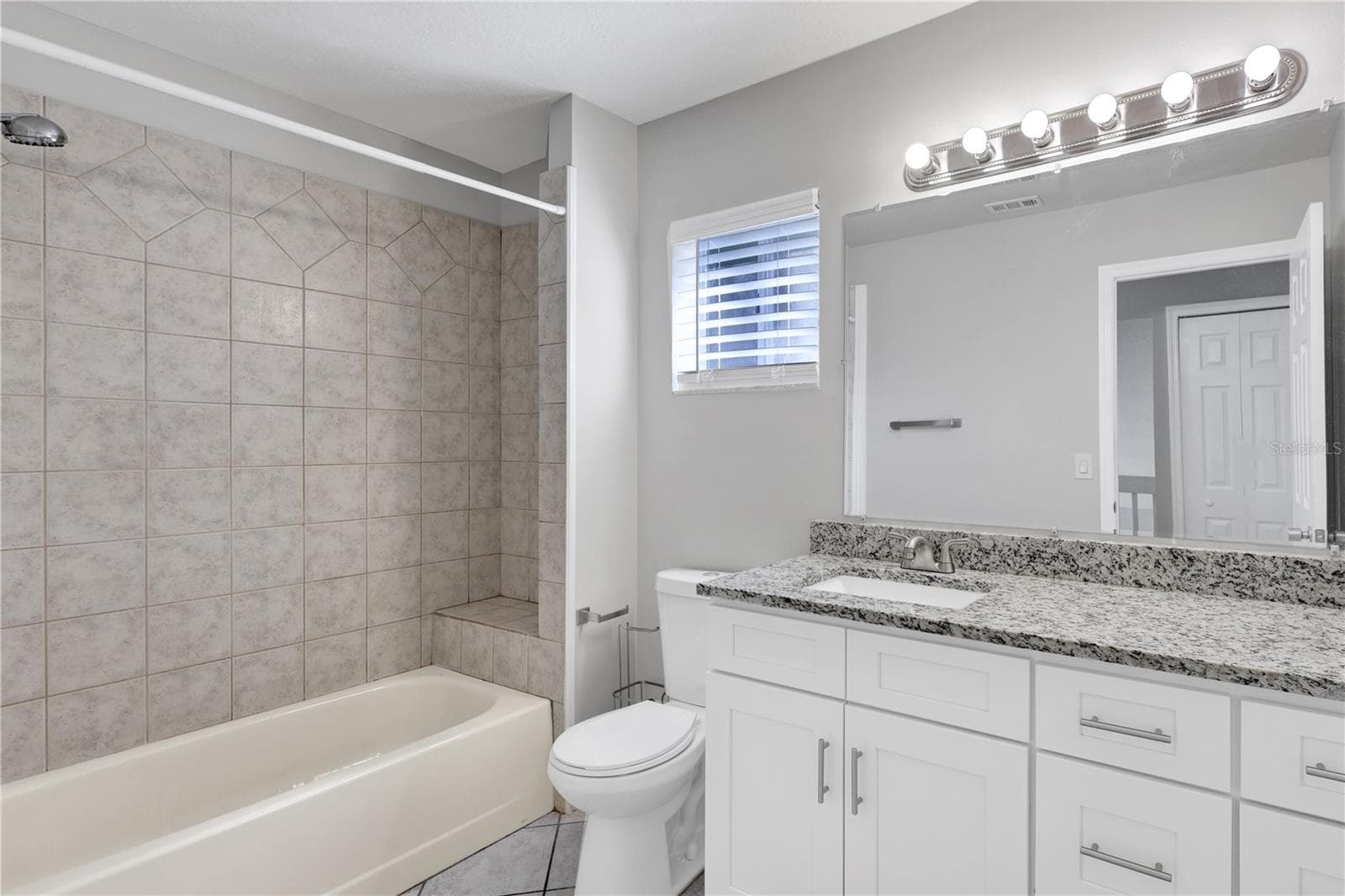 Single Family Residence at 789 HEATHER GLEN CIR, LAKE MARY, photo 16 of 19