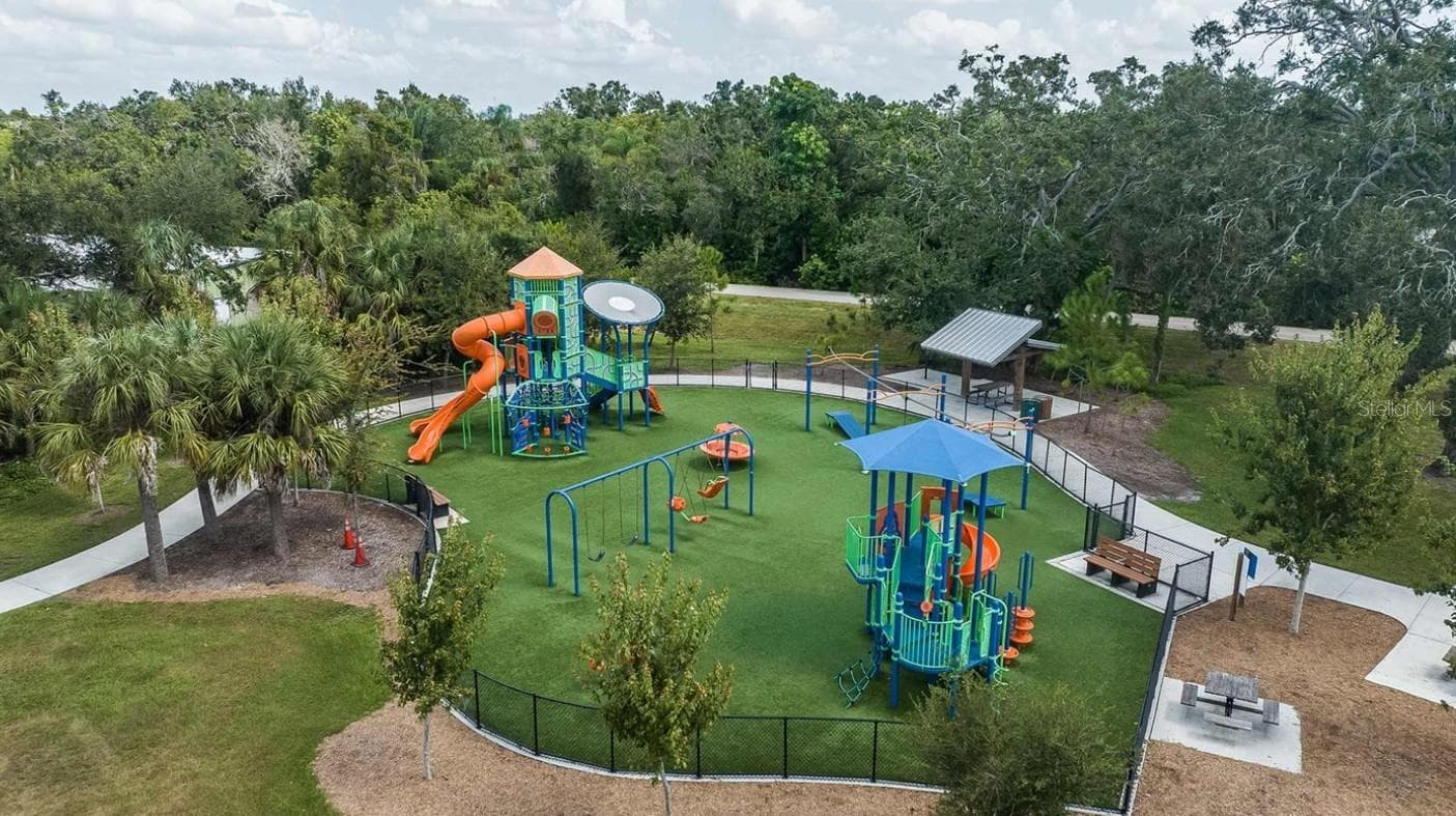Community Amenities - 6811 HERON MEADOW DR, SARASOTA