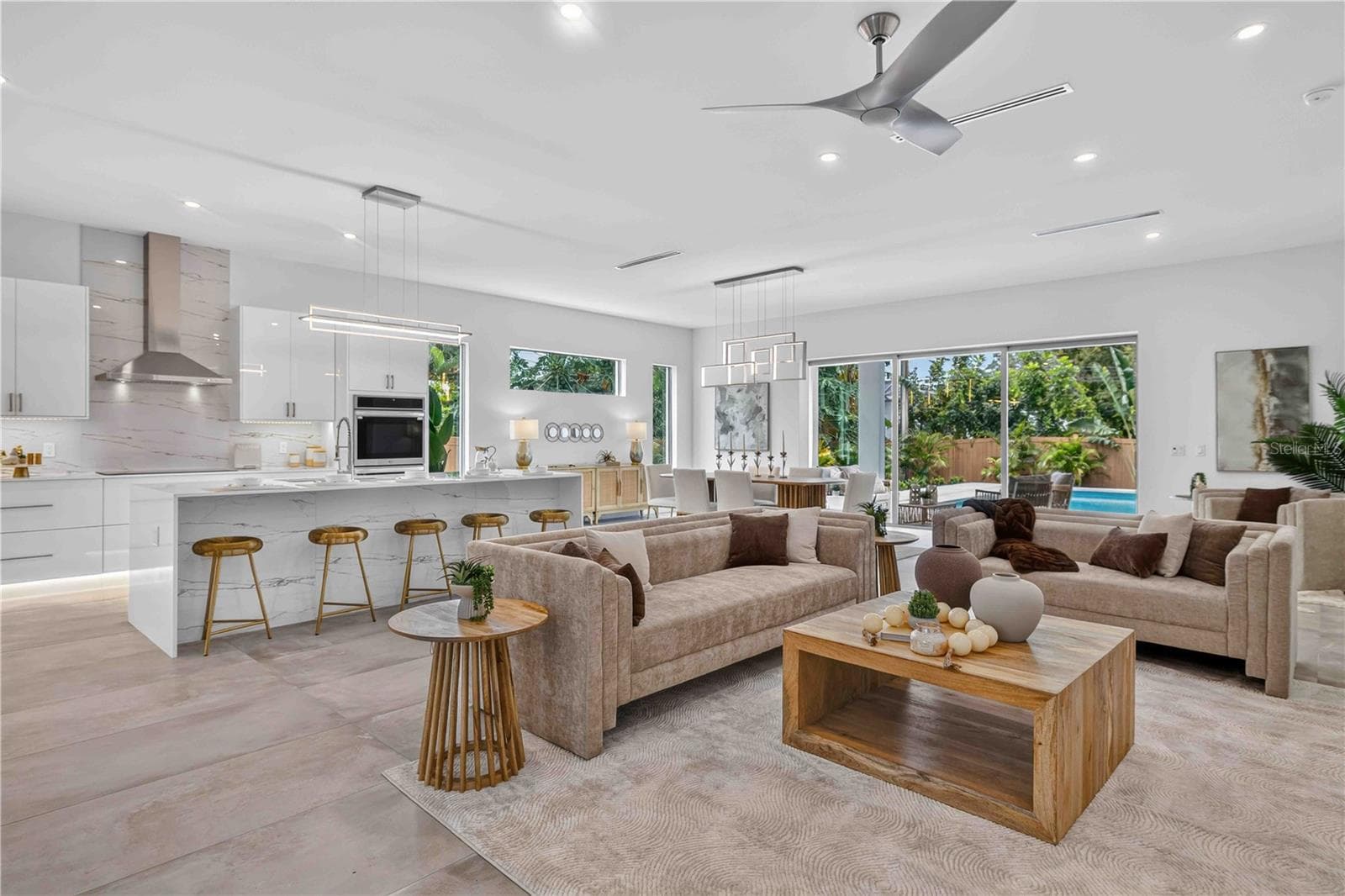 Single Family Residence at 2419 HILLVIEW ST, SARASOTA, photo 7 of 62