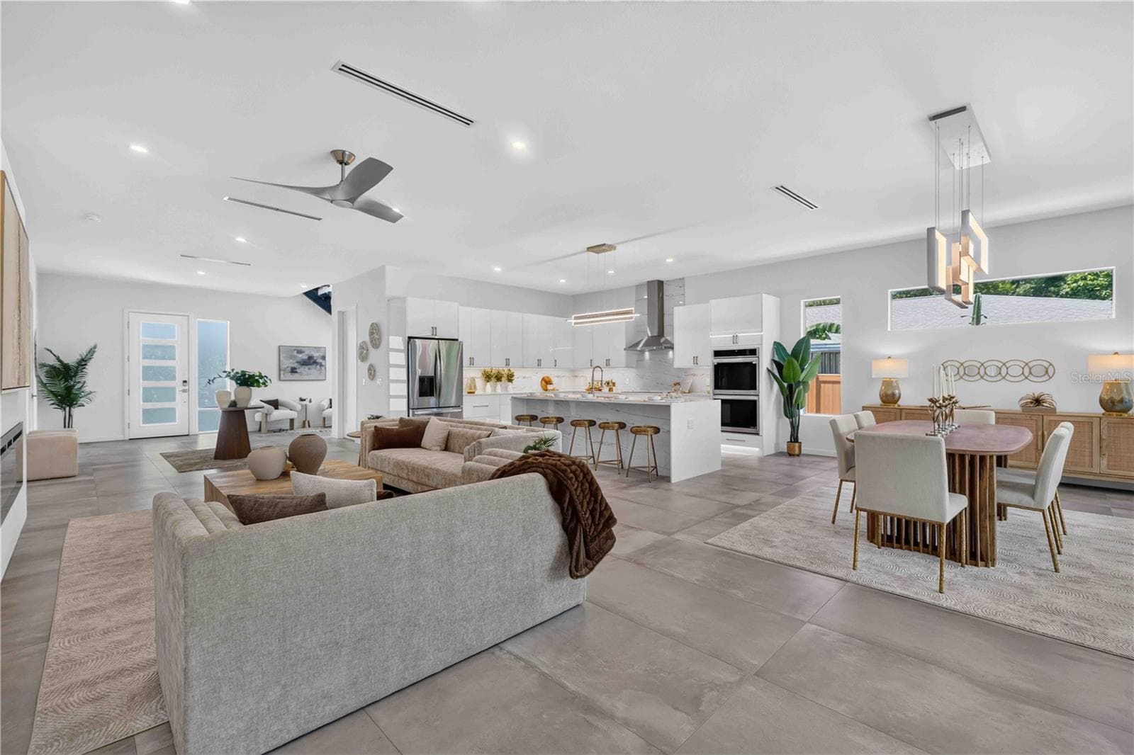 Single Family Residence at 2419 HILLVIEW ST, SARASOTA, photo 11 of 62