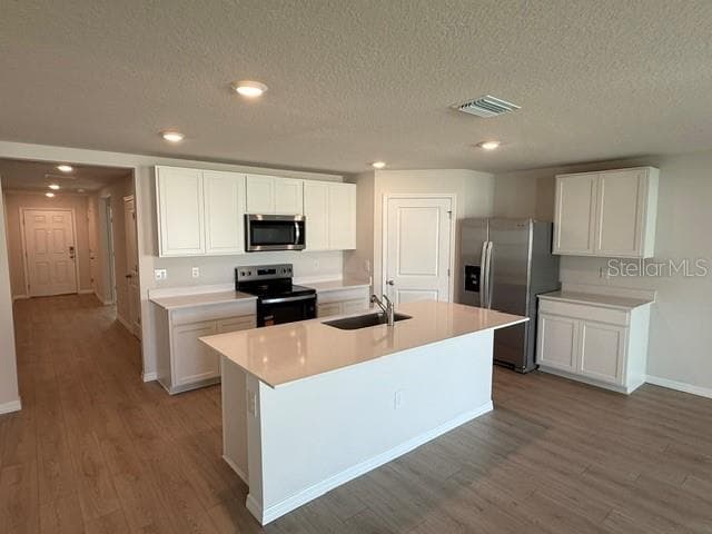 Single Family Residence at 5731 SILVER MOONLIGHT DR, PALMETTO, photo 3 of 39