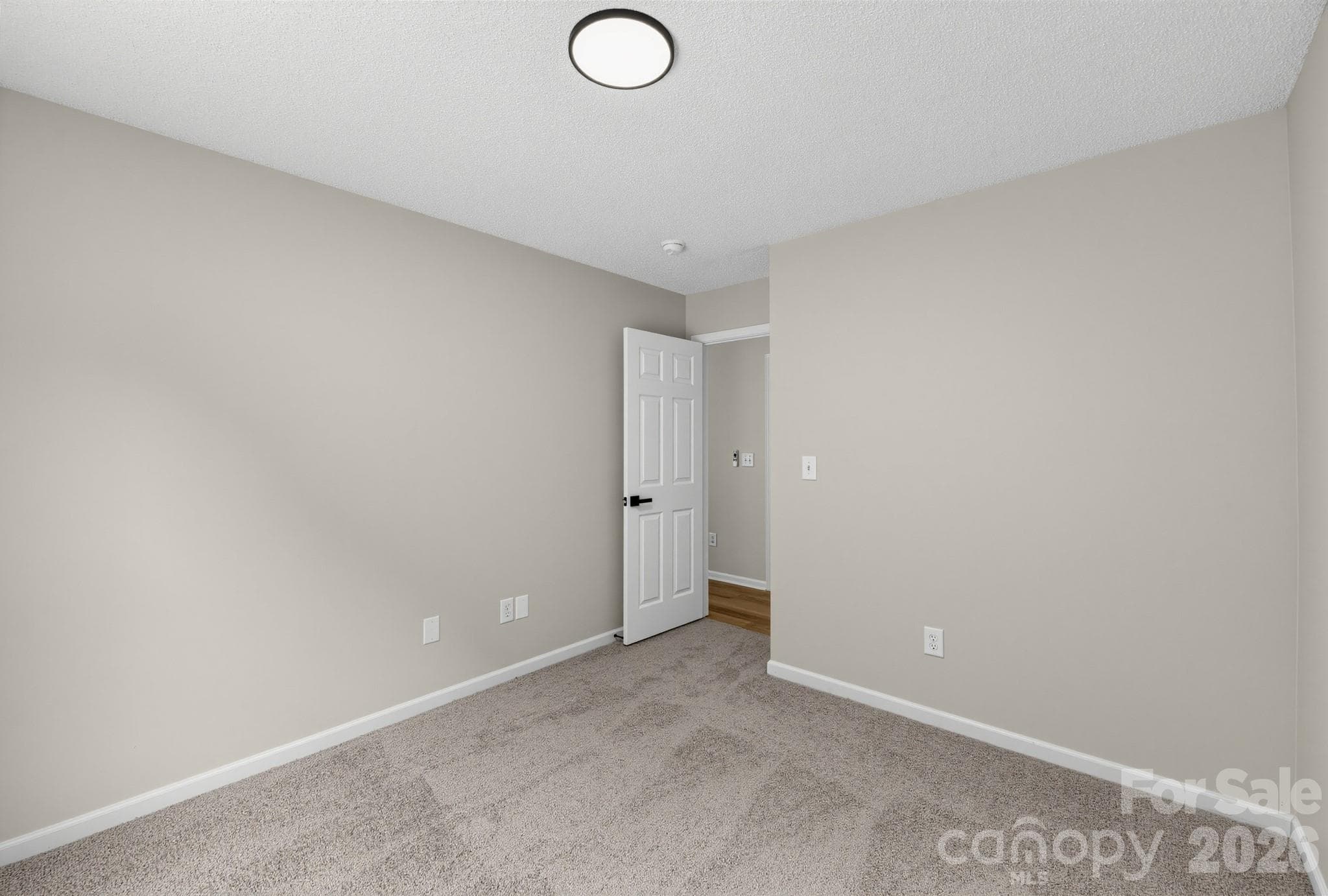 Single Family Residence at 1034 Chalk Hill Lane, Charlotte, photo 19 of 28