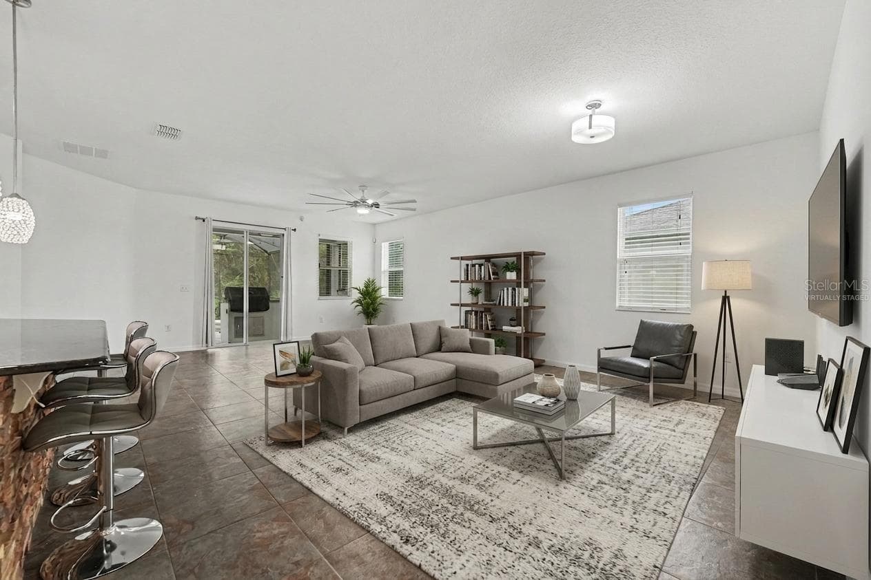 Virtually Staged - 2912 BOATING BLVD, KISSIMMEE