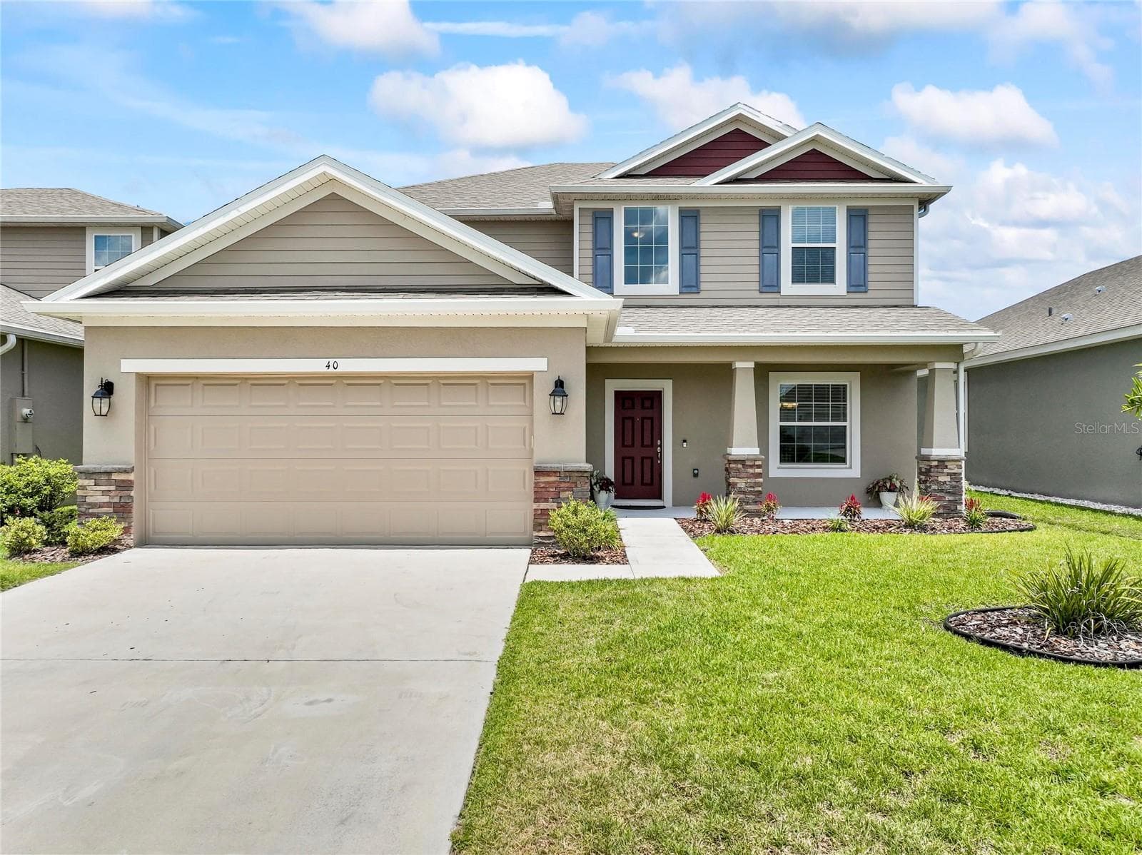 40 OAKLEAF WAY