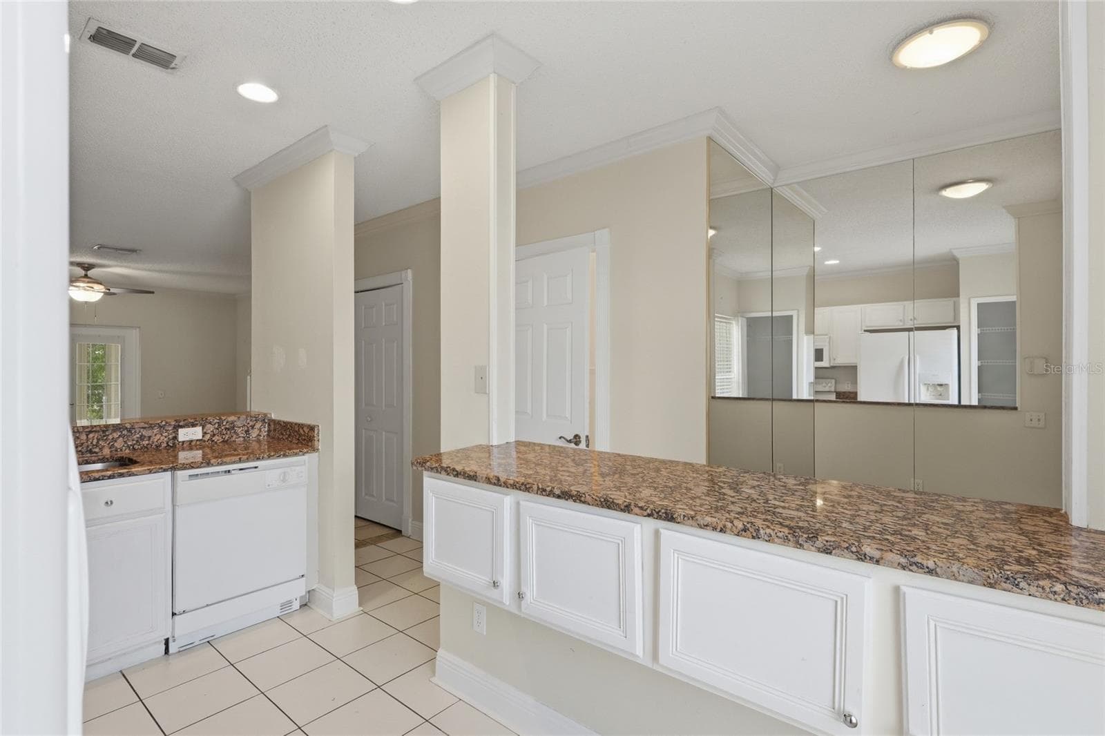 Townhouse at 5416 CARROLLWOOD KEY DR #8, TAMPA, photo 10 of 33