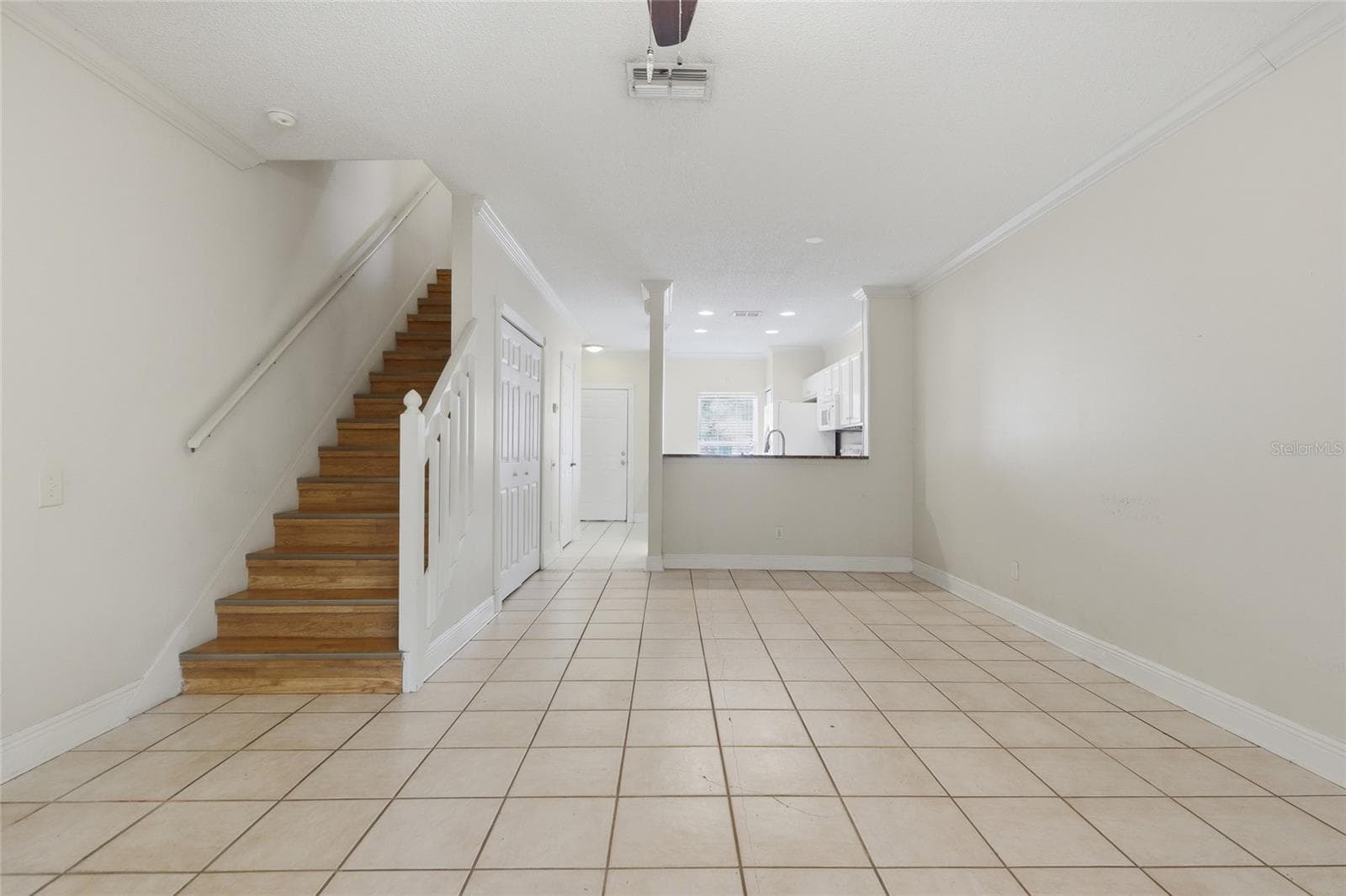 Townhouse at 5416 CARROLLWOOD KEY DR #8, TAMPA, photo 12 of 33