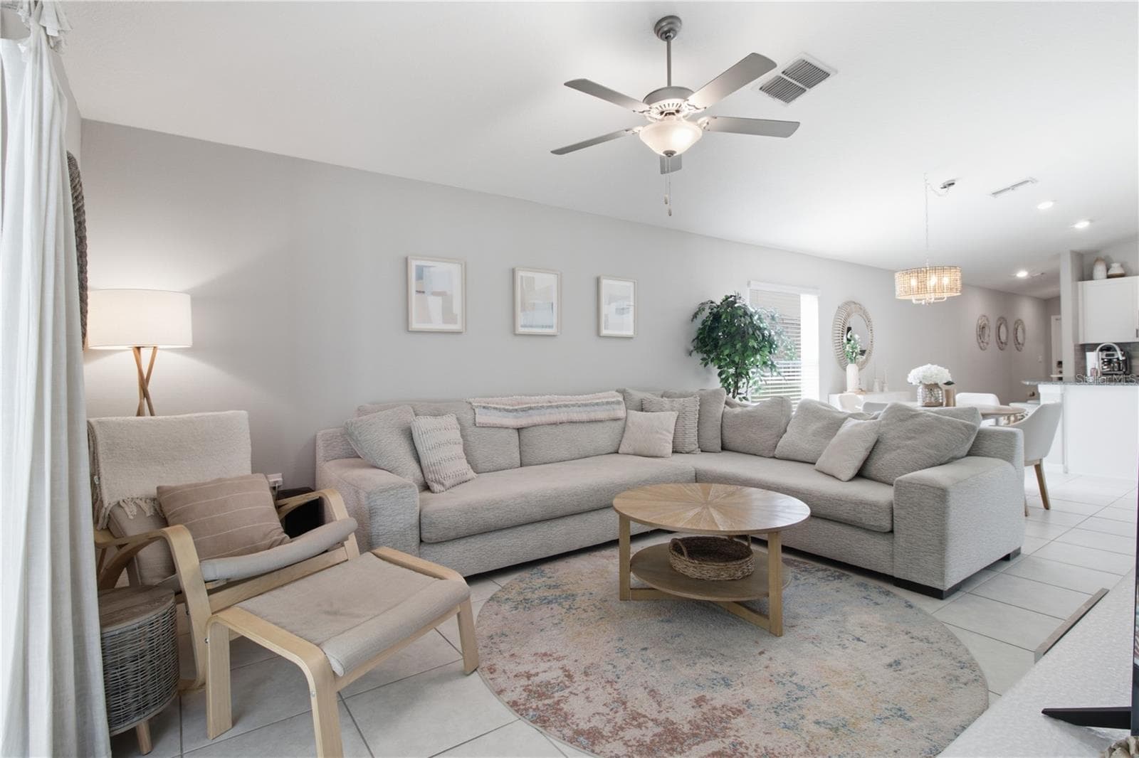 Single Family Residence at 10331 BLUE PLUME CT, RIVERVIEW, photo 16 of 57