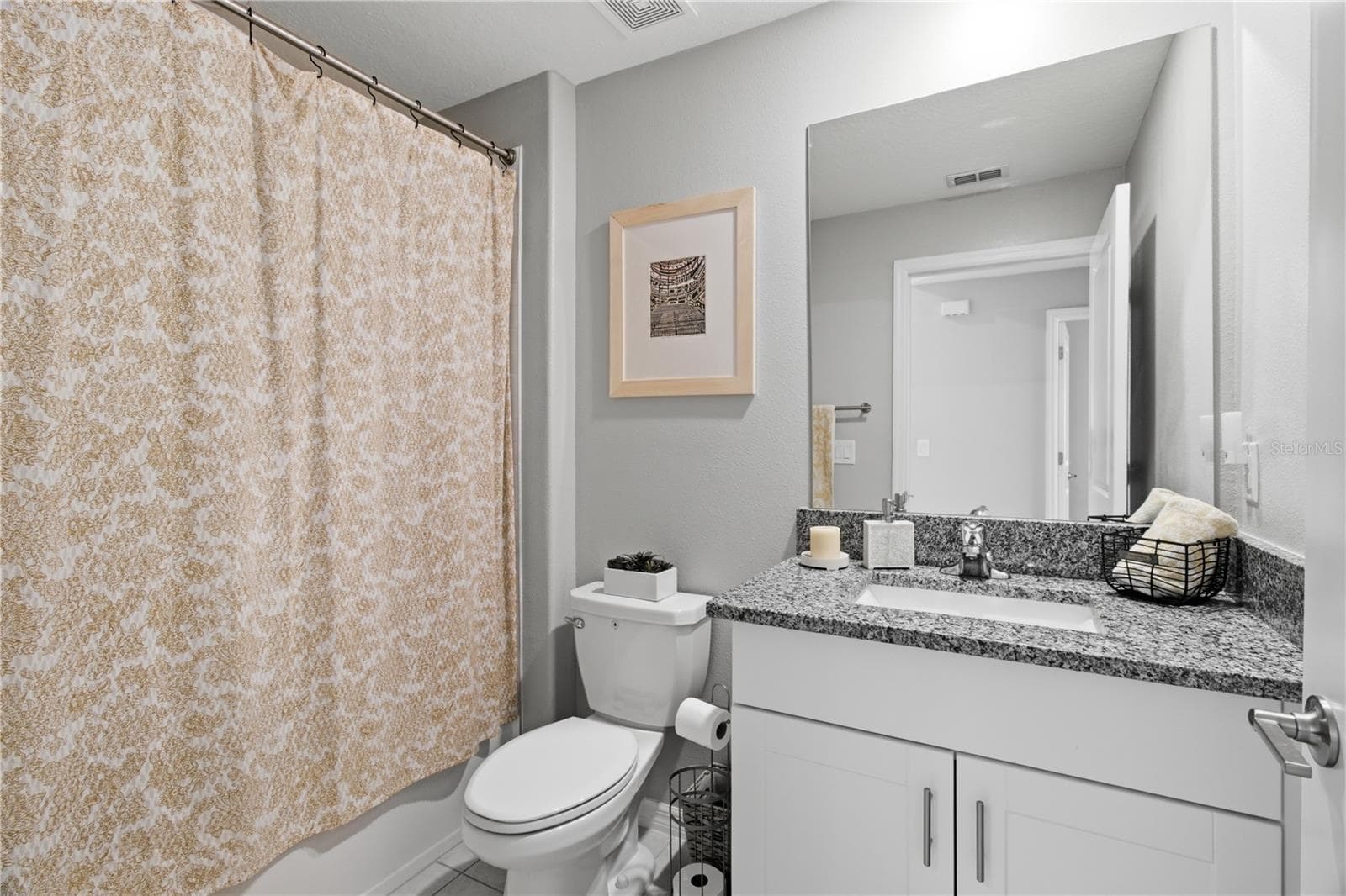 Single Family Residence at 10331 BLUE PLUME CT, RIVERVIEW, photo 27 of 57