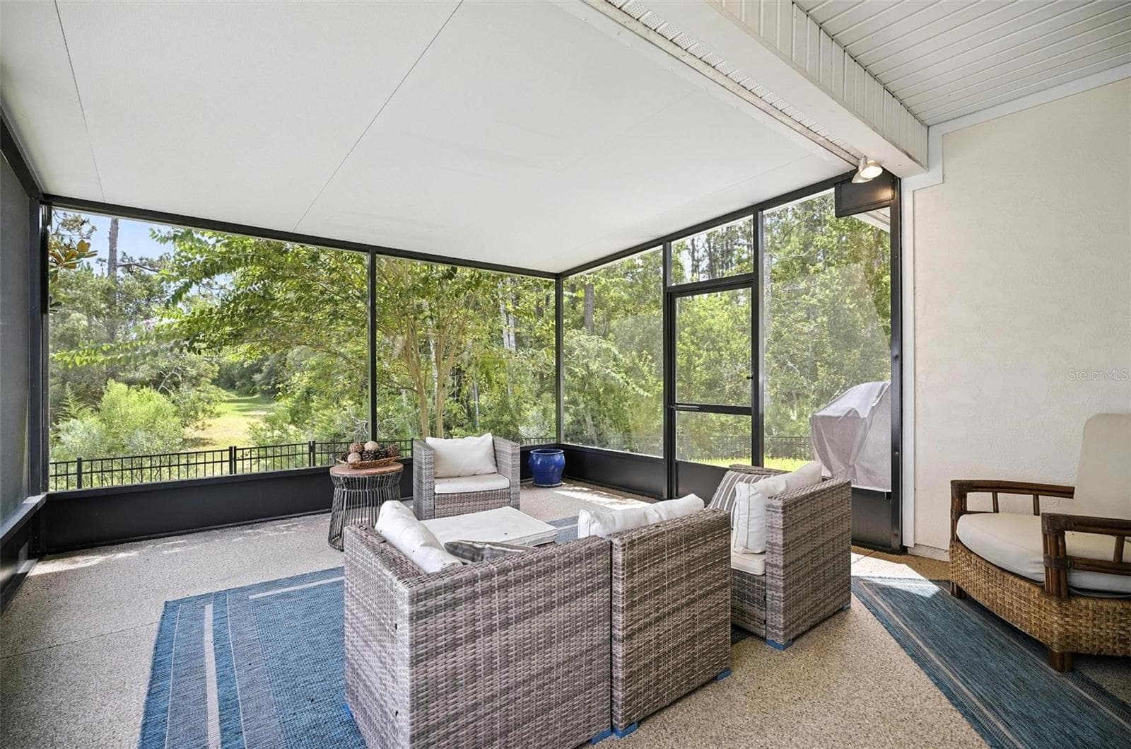 Screened in Lanai - 88 BIRDIE WAY, BUNNELL