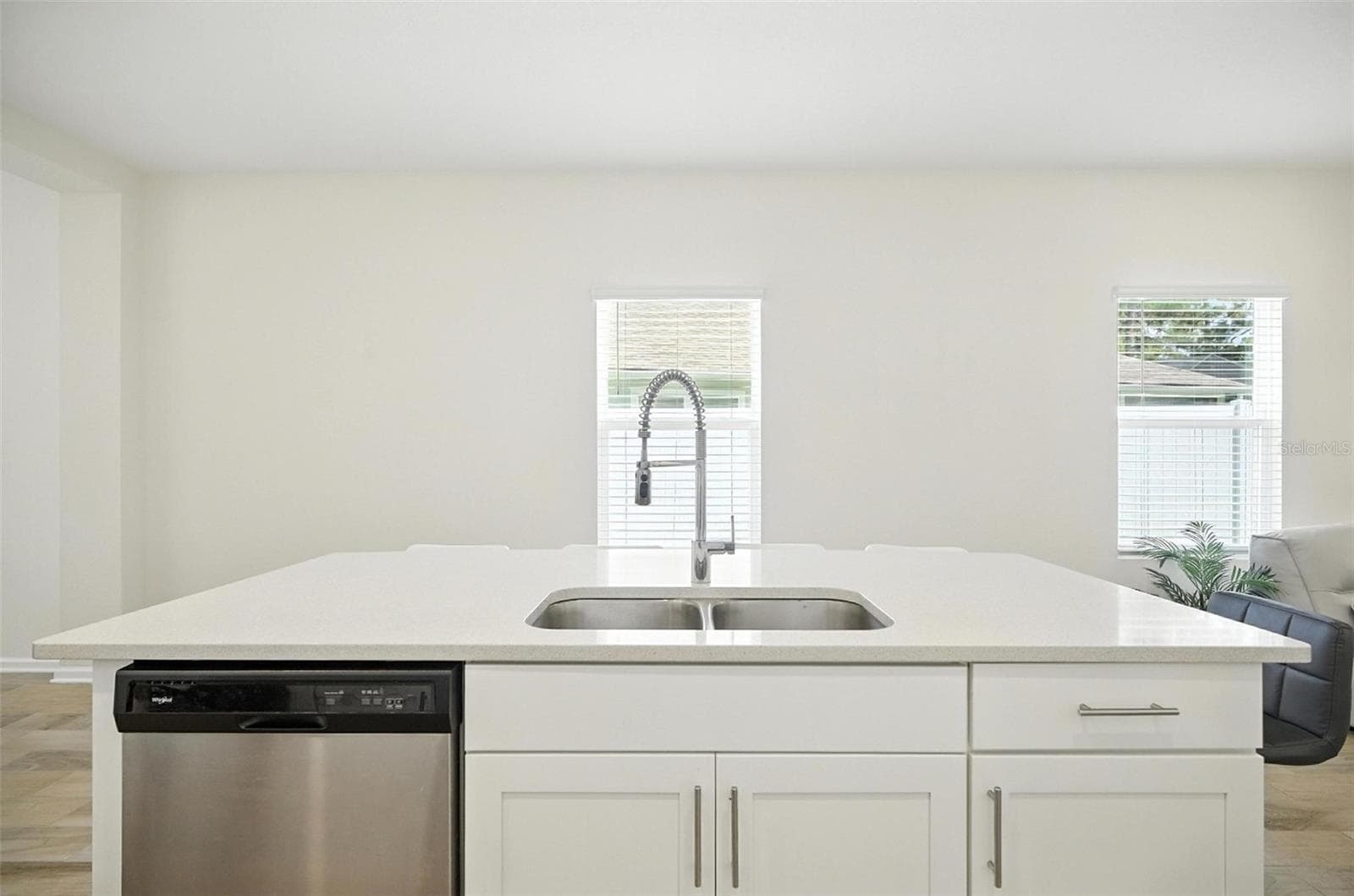 Open Kitchen - 88 BIRDIE WAY, BUNNELL