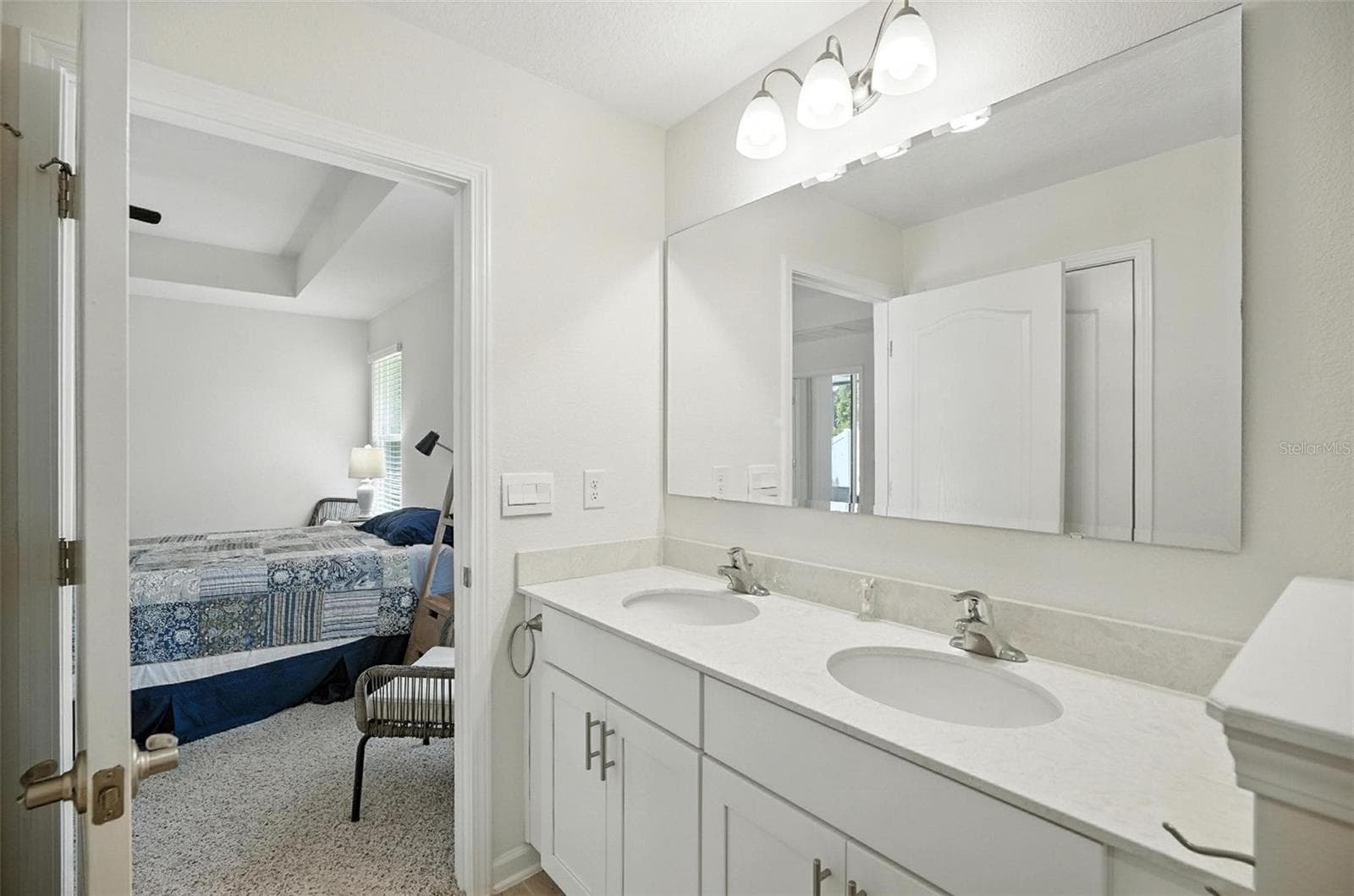 Primary Bathroom - 88 BIRDIE WAY, BUNNELL