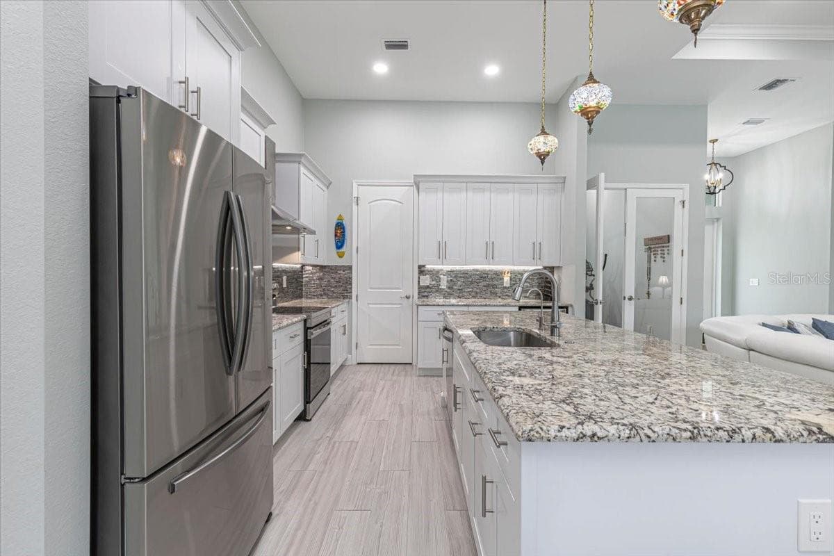 Single Family Residence at 16883 ACAPULCO RD, PUNTA GORDA, photo 12 of 45