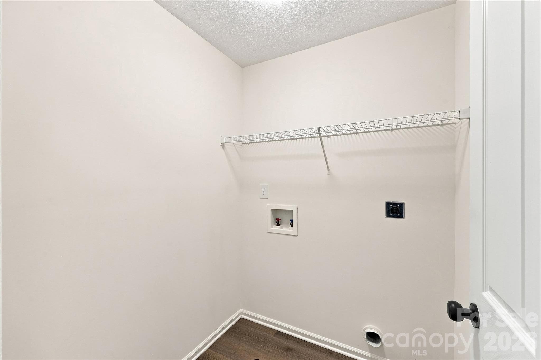 Single Family Residence at 232 Wrayhill Drive, Charlotte, photo 32 of 41