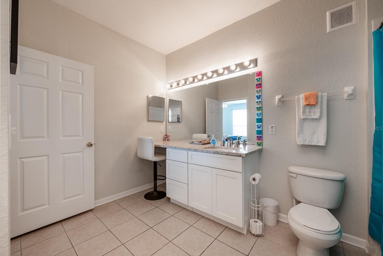 Second full bath. - 2778 ALMATON LOOP #204, KISSIMMEE