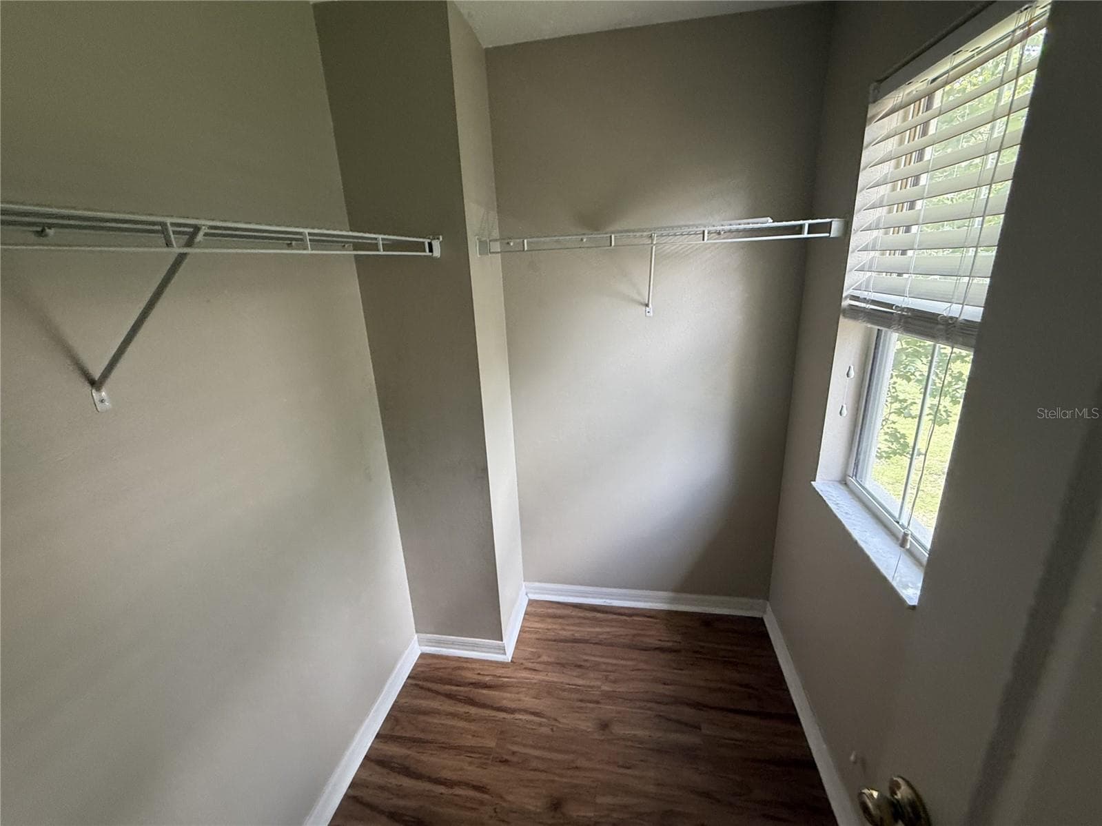 Townhouse at 4521 LIMERICK DR, TAMPA, photo 13 of 19