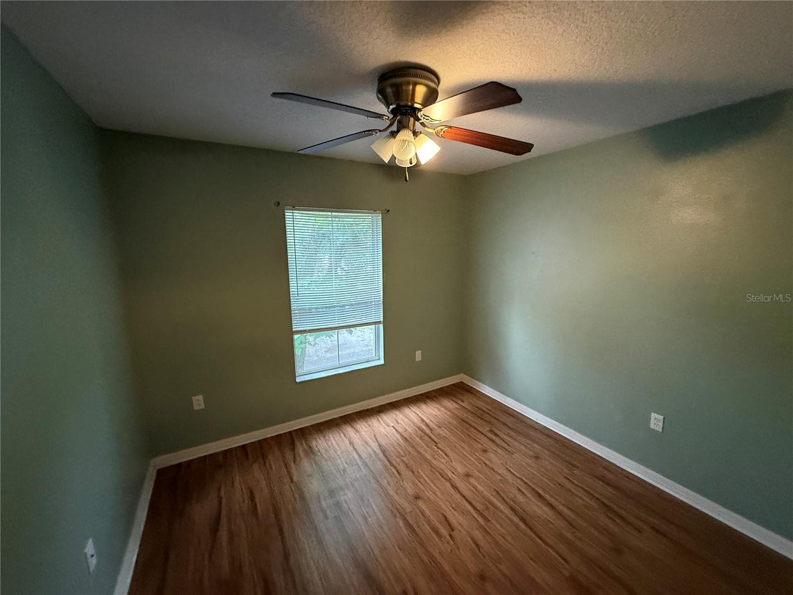 Townhouse at 4521 LIMERICK DR, TAMPA, photo 14 of 19
