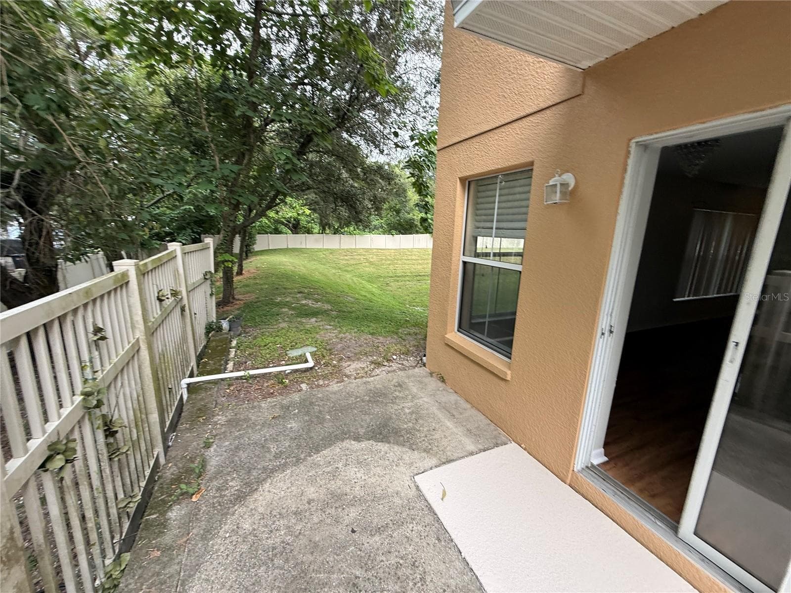 Townhouse at 4521 LIMERICK DR, TAMPA, photo 18 of 19