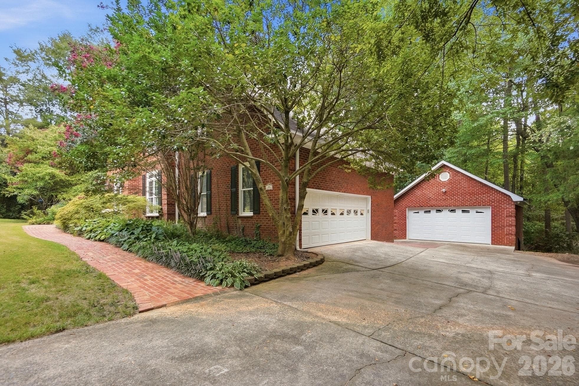 Single Family Residence at 1006 Waterview Lane, Monroe, photo 7 of 48