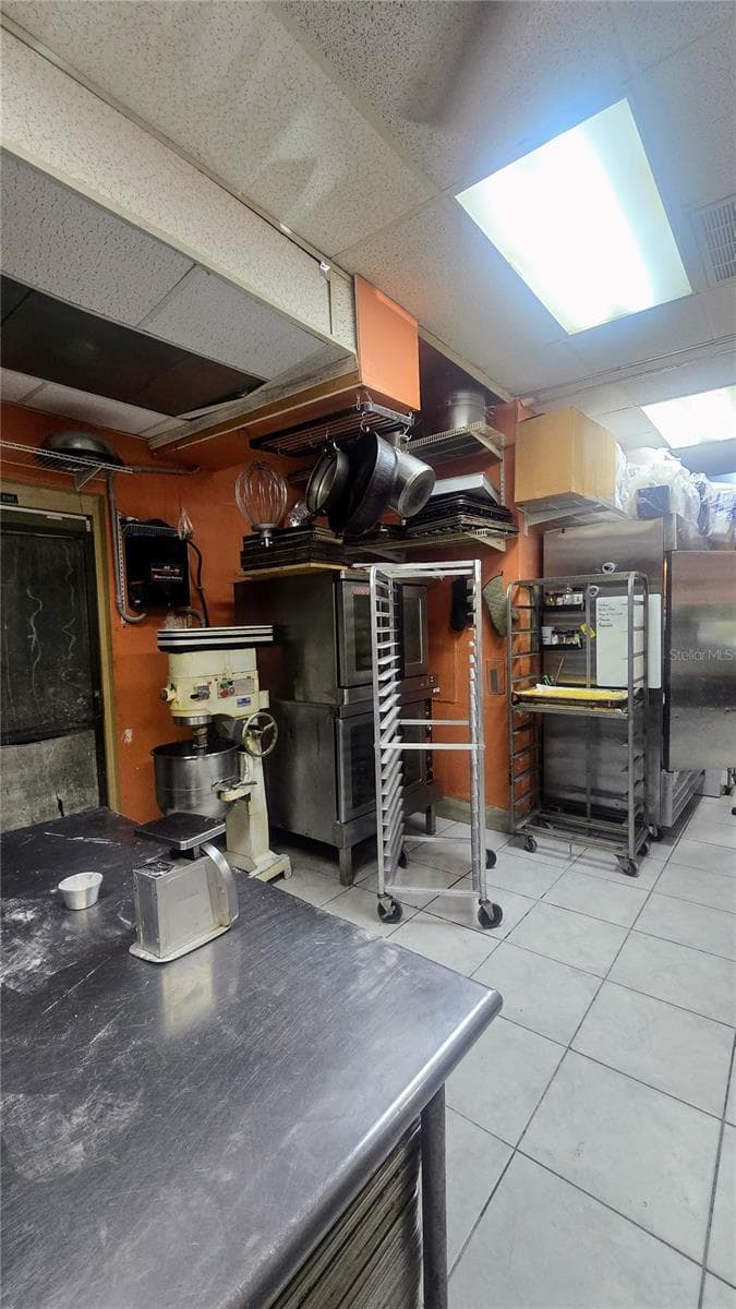 Business Opportunity at 1450 SKIPPER RD, TAMPA, photo 9 of 15