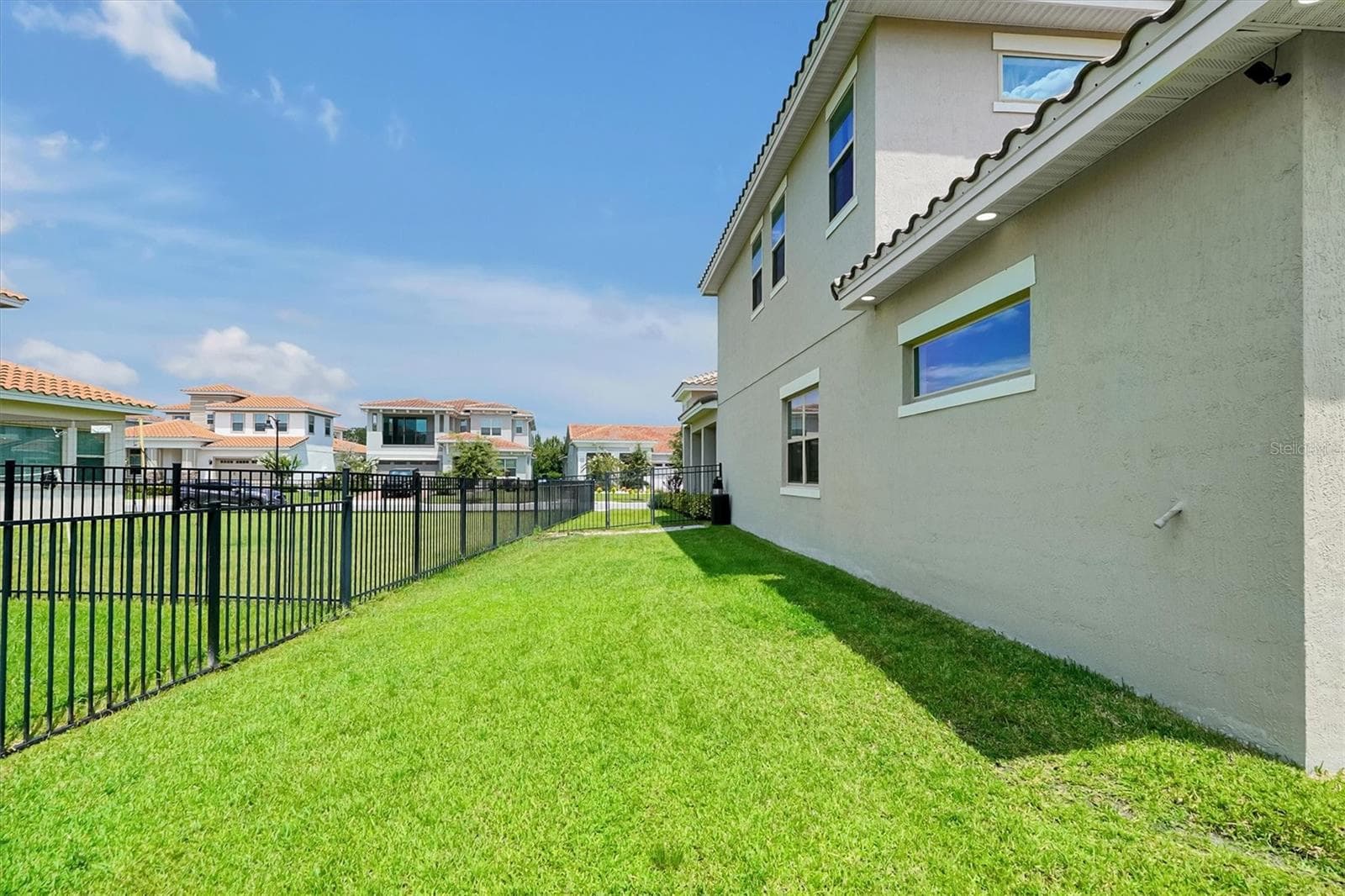 Single Family Residence at 13342 BROMBOROUGH DR, ORLANDO, photo 40 of 74