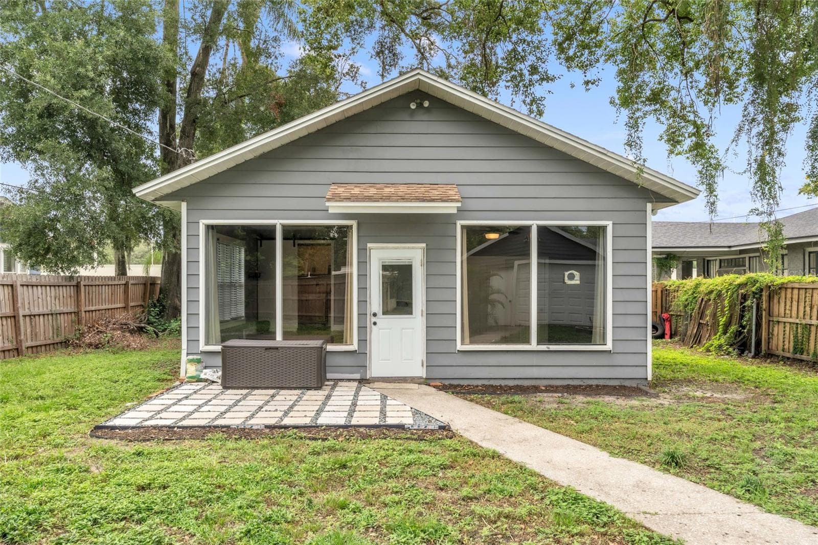 Single Family Residence at 5706 N CHEROKEE AVE, TAMPA, photo 32 of 39