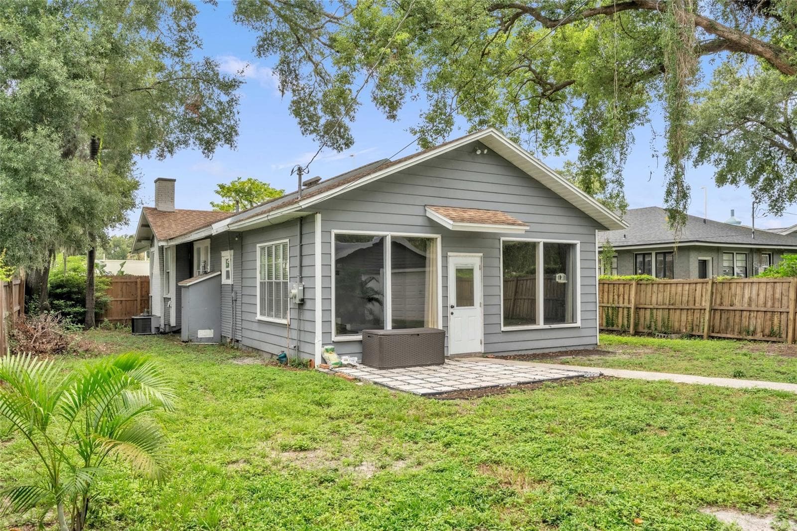Single Family Residence at 5706 N CHEROKEE AVE, TAMPA, photo 34 of 39