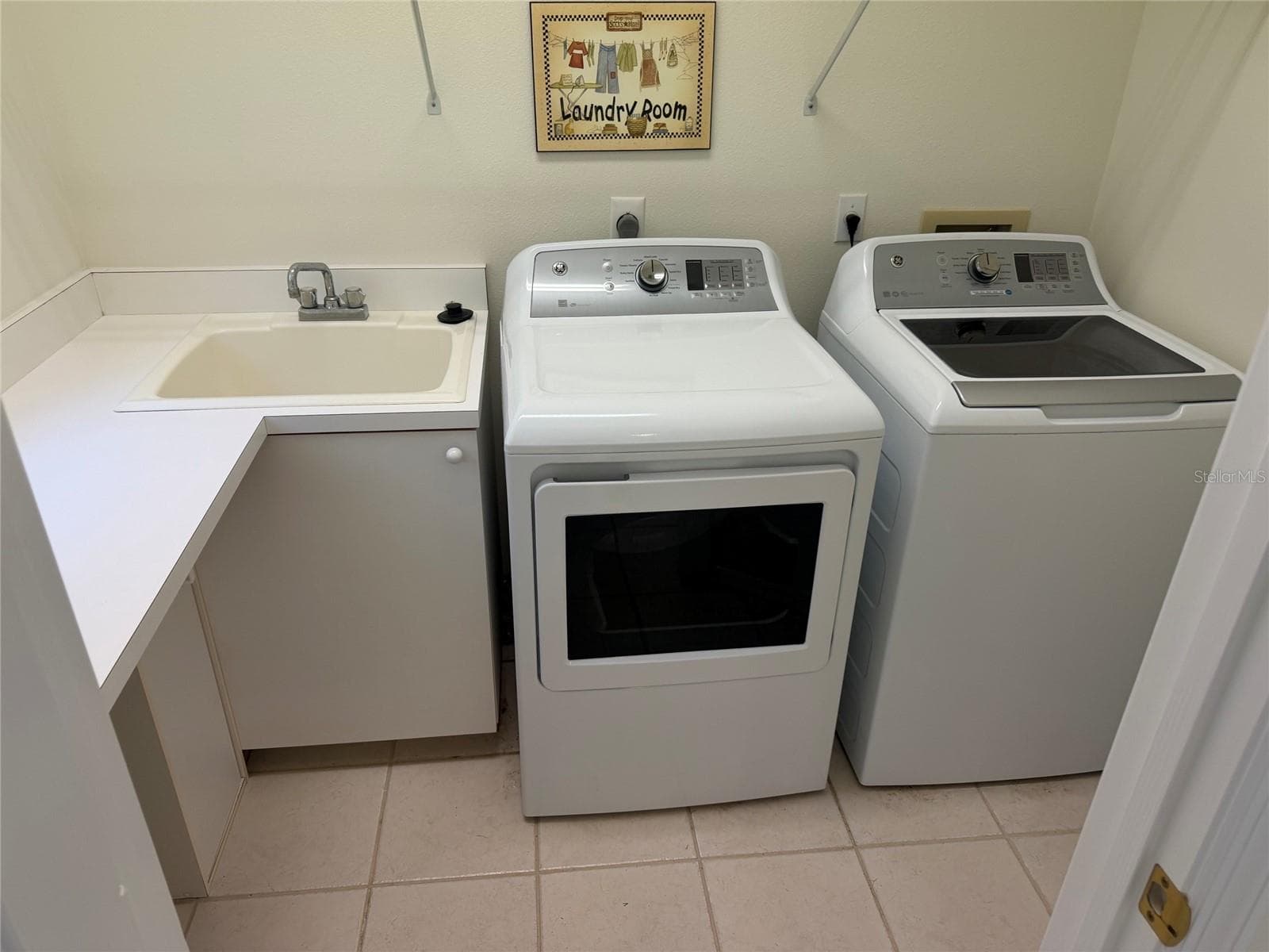 Laundry Room - 9250 NW 13TH AVENUE CIR, BRADENTON