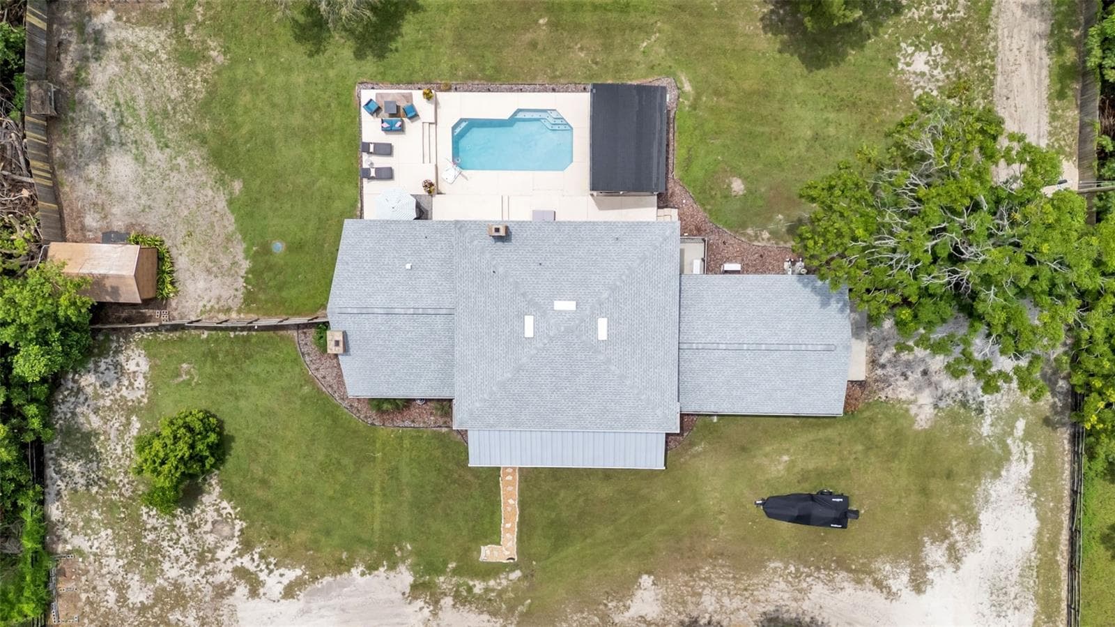 Single Family Residence at 2406 LAKE ELLA RD, FRUITLAND PARK, photo 65 of 78