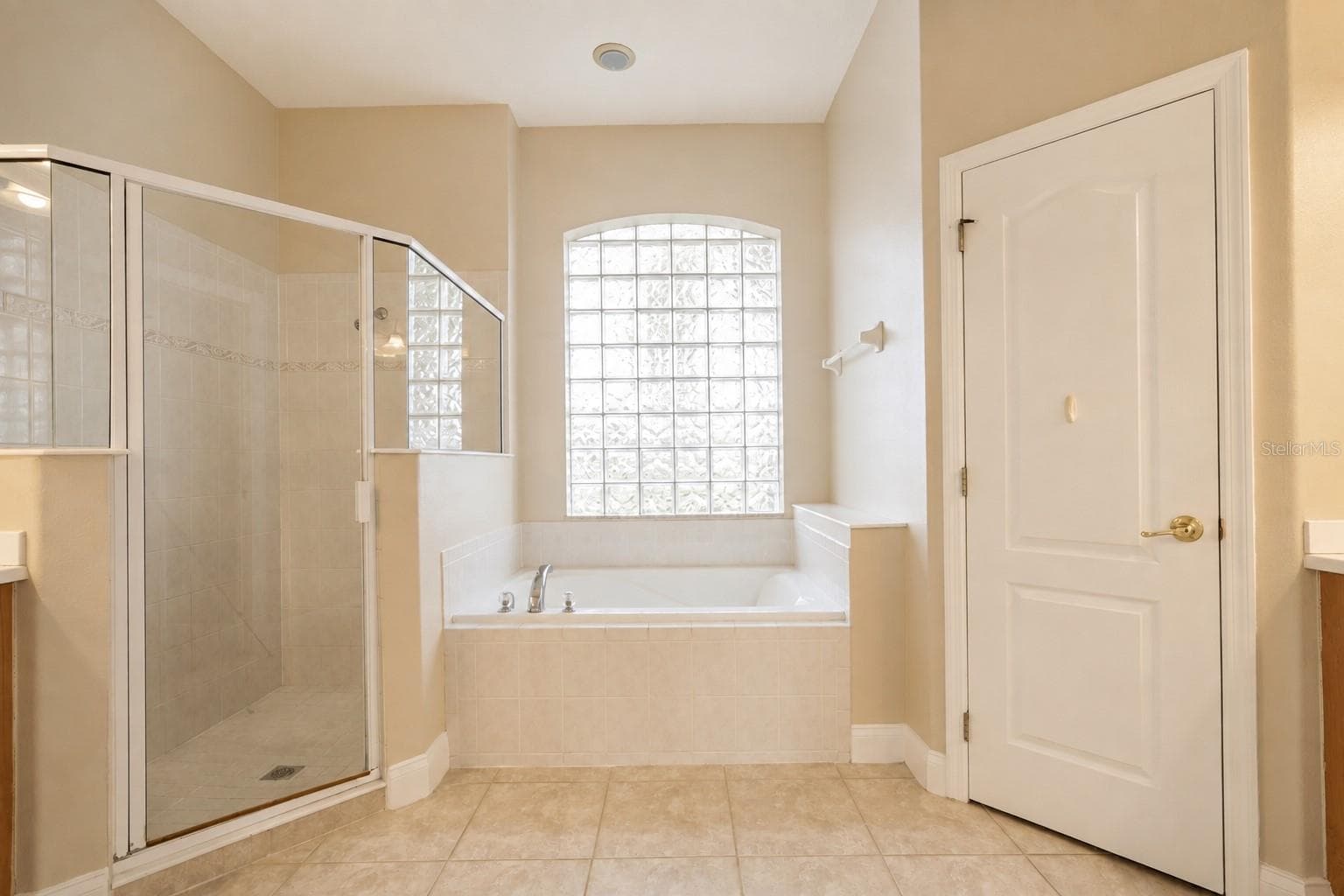 Primary Bathroom - 197 BRANDY CREEK CIR SE, PALM BAY