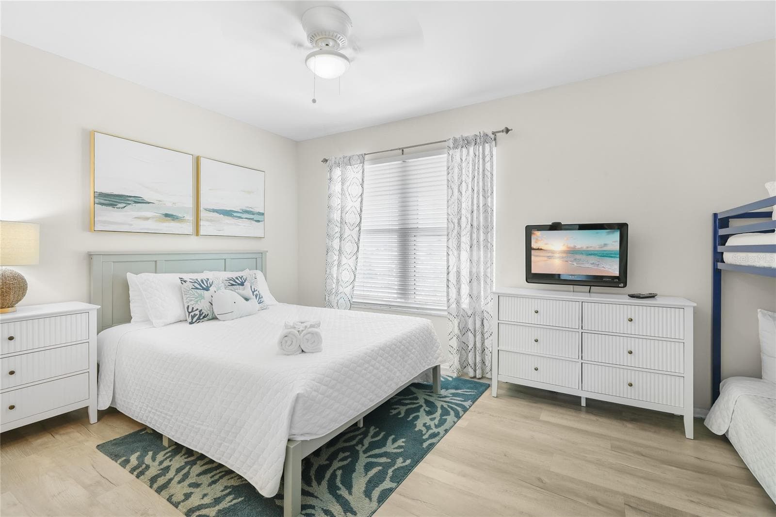 Condominium at 6250 HOLMES BLVD #24, HOLMES BEACH, photo 16 of 40