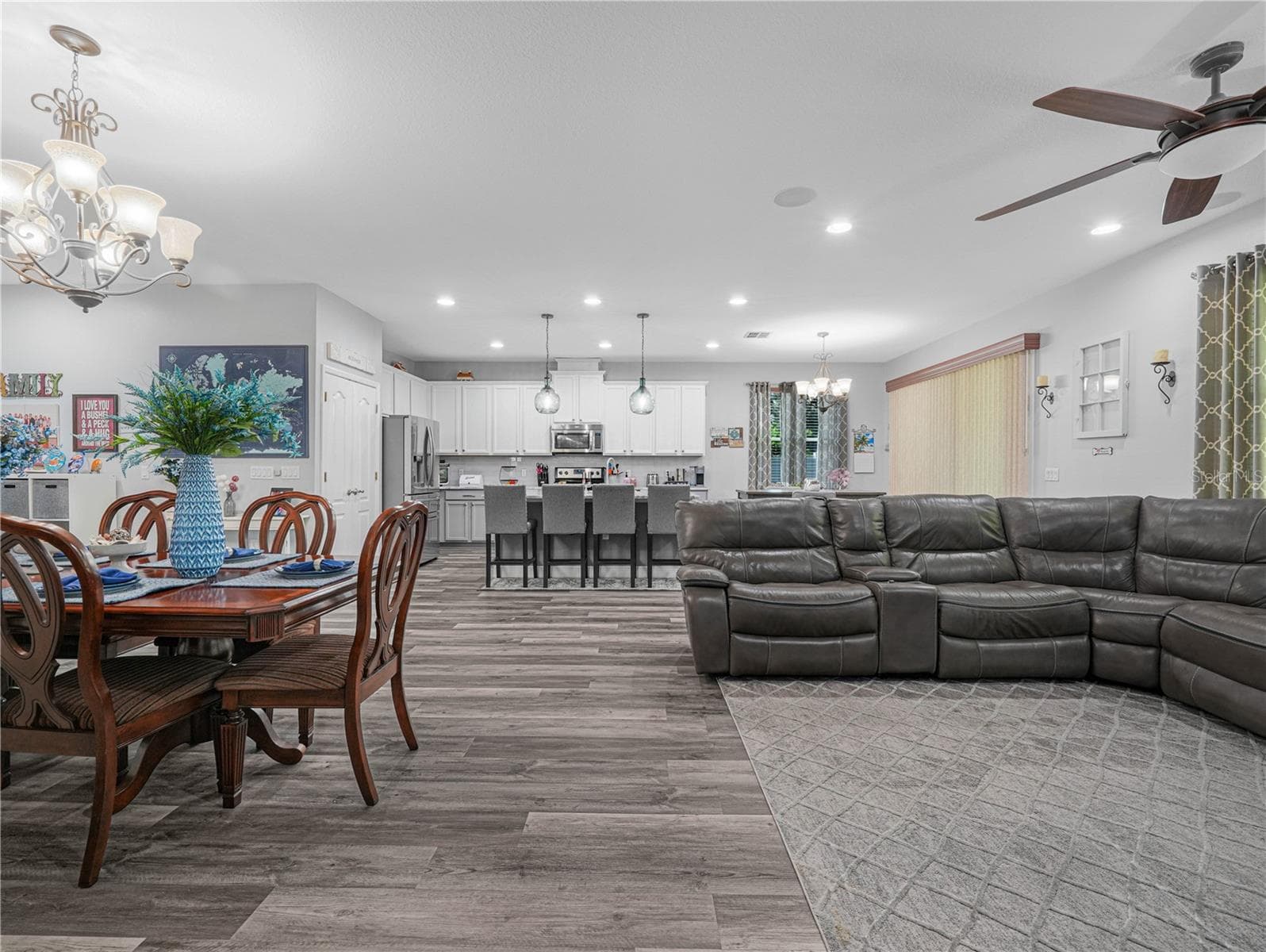 Single Family Residence at 112 PECORRI CT, AUBURNDALE, photo 11 of 47