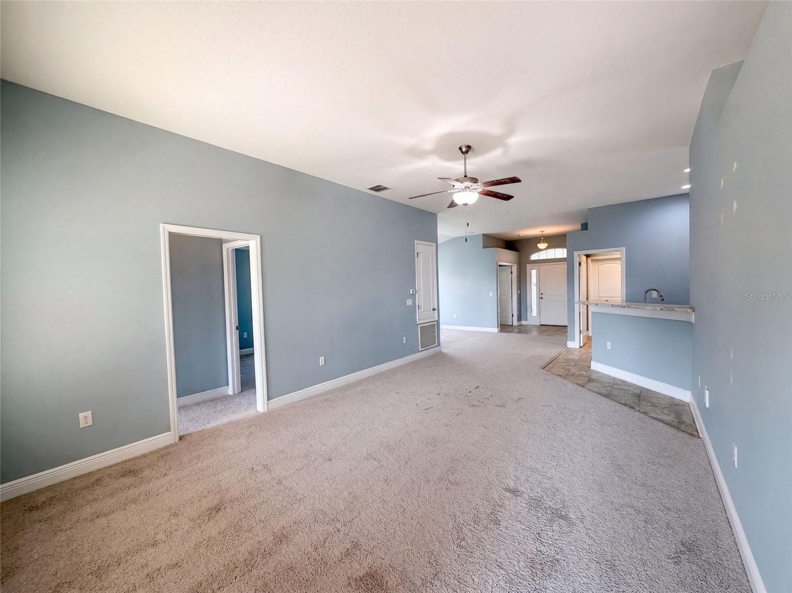 Single Family Residence at 1229 LONGVILLE CIR, TAVARES, photo 13 of 25