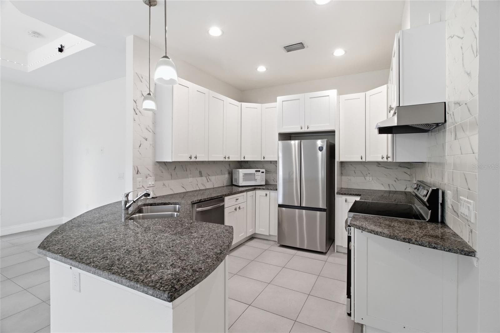 Single Family Residence at 4510 WILKINSON RD, SARASOTA, photo 21 of 48