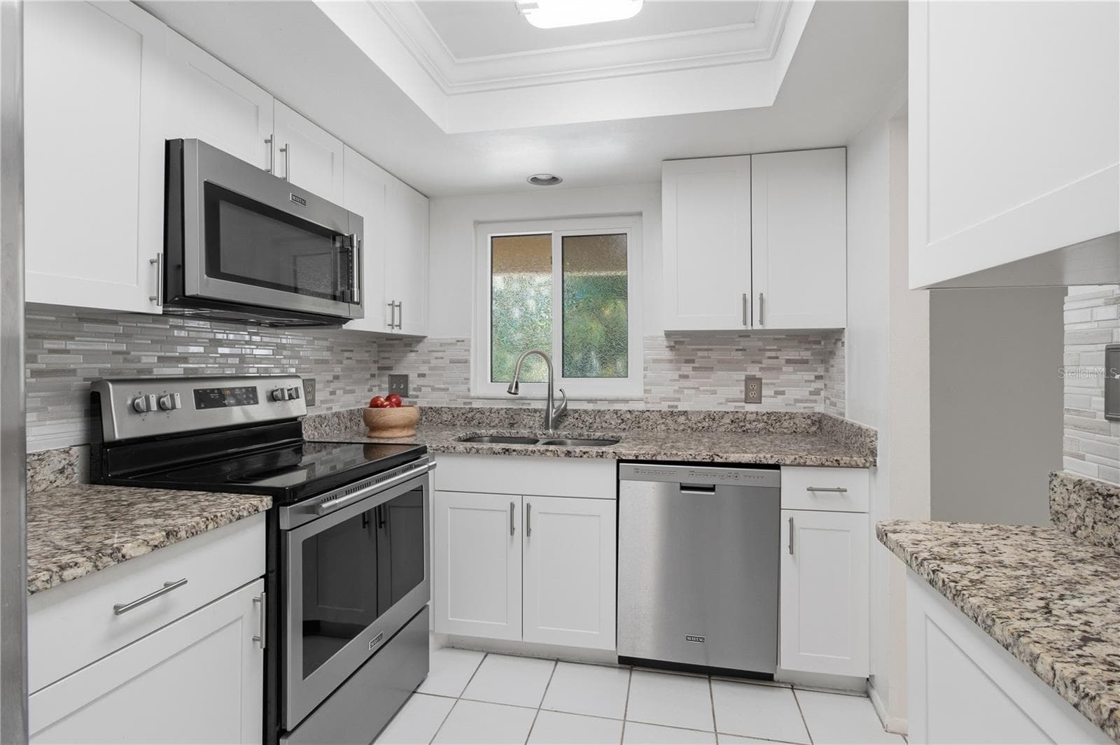 Condominium at 2448 CLUBHOUSE DR #202, SARASOTA, photo 7 of 45