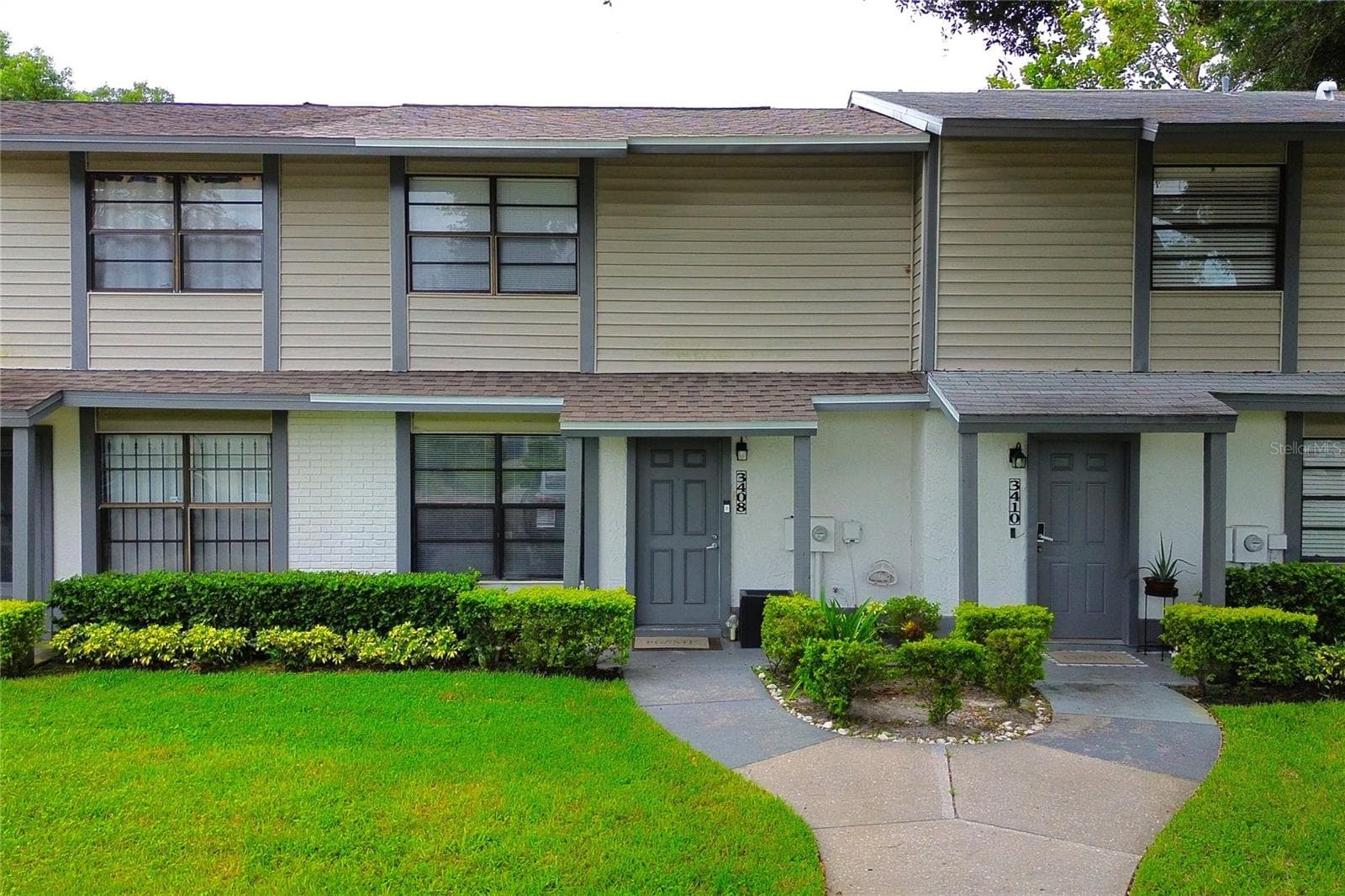 Townhouse at 3408 OAK TRAIL CT, TAMPA, photo 4 of 43